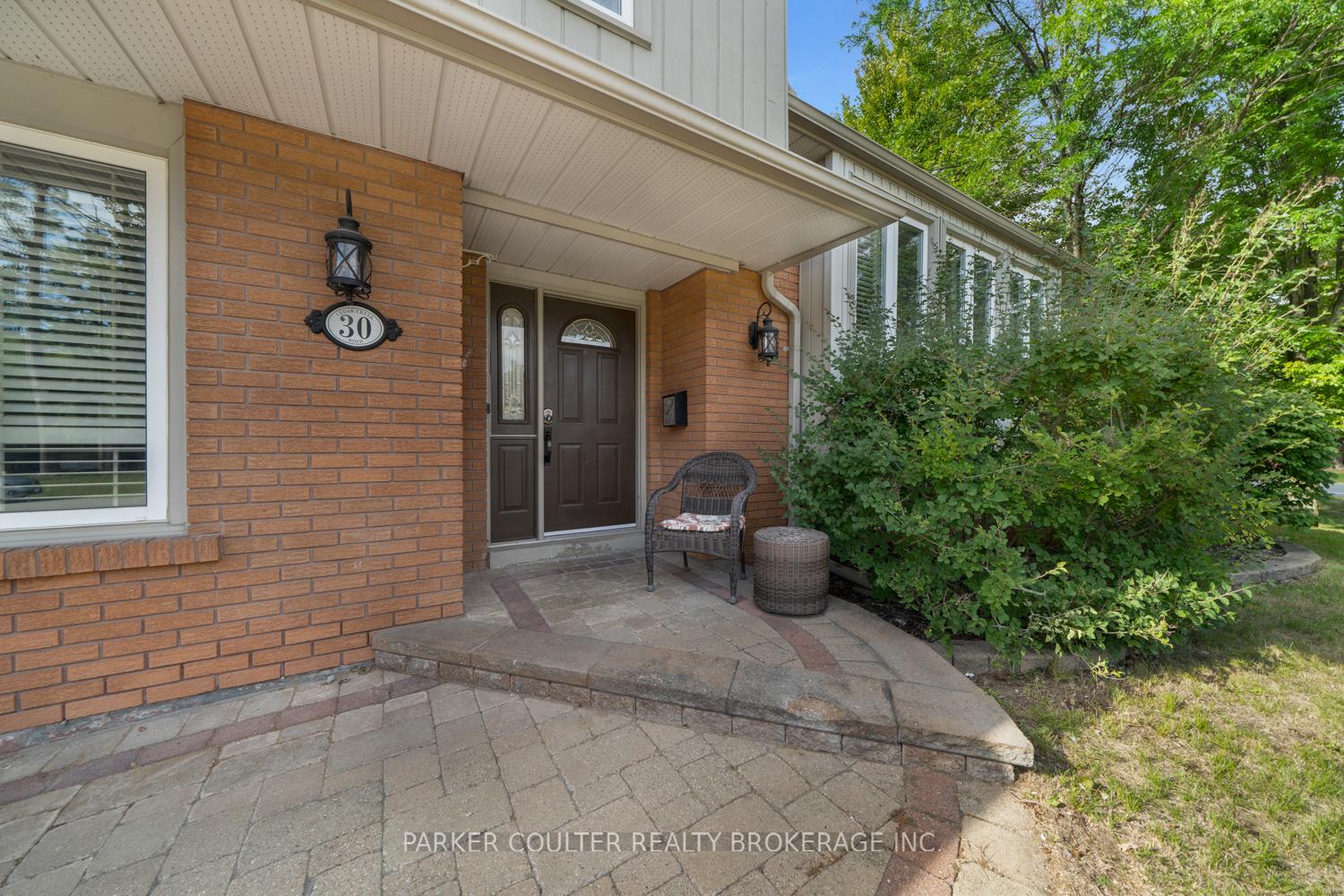 Photo 5 of 30 Cedar Creek Road, Springwater, Midhurst — HOMEH