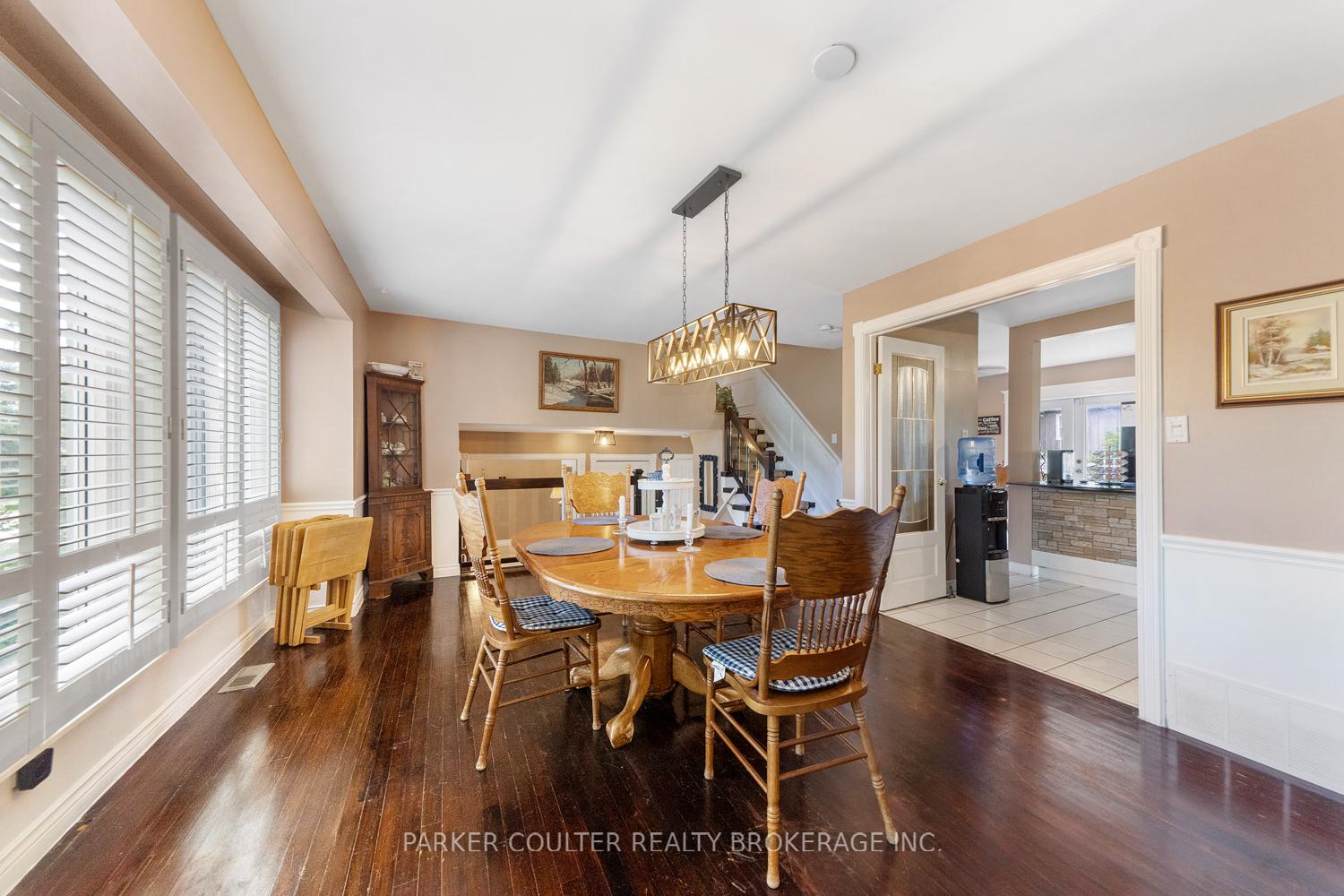 Photo 16 of 30 Cedar Creek Road, Springwater, Midhurst — HOMEH