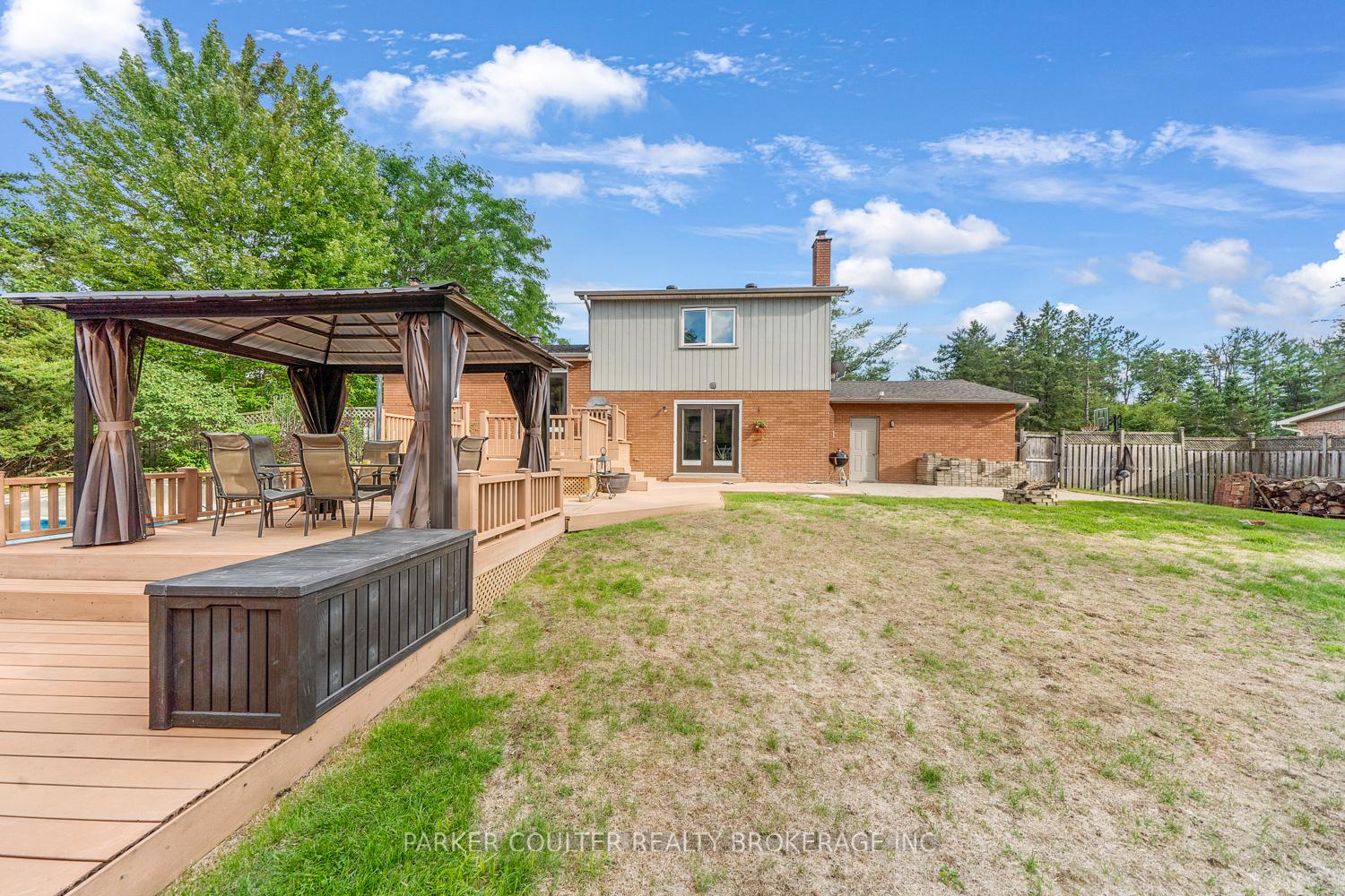 Photo 43 of 30 Cedar Creek Road, Springwater, Midhurst — HOMEH