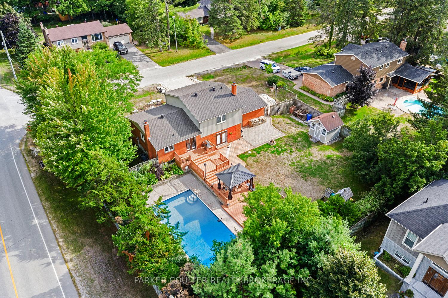 Photo 46 of 30 Cedar Creek Road, Springwater, Midhurst — HOMEH