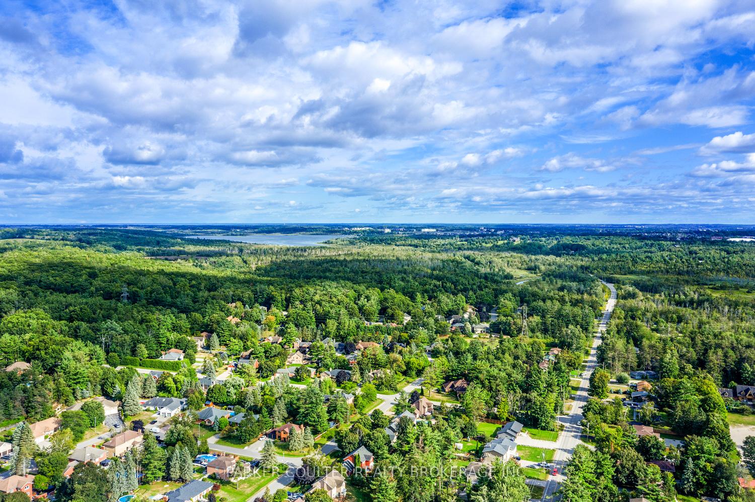 Photo 49 of 30 Cedar Creek Road, Springwater, Midhurst — HOMEH