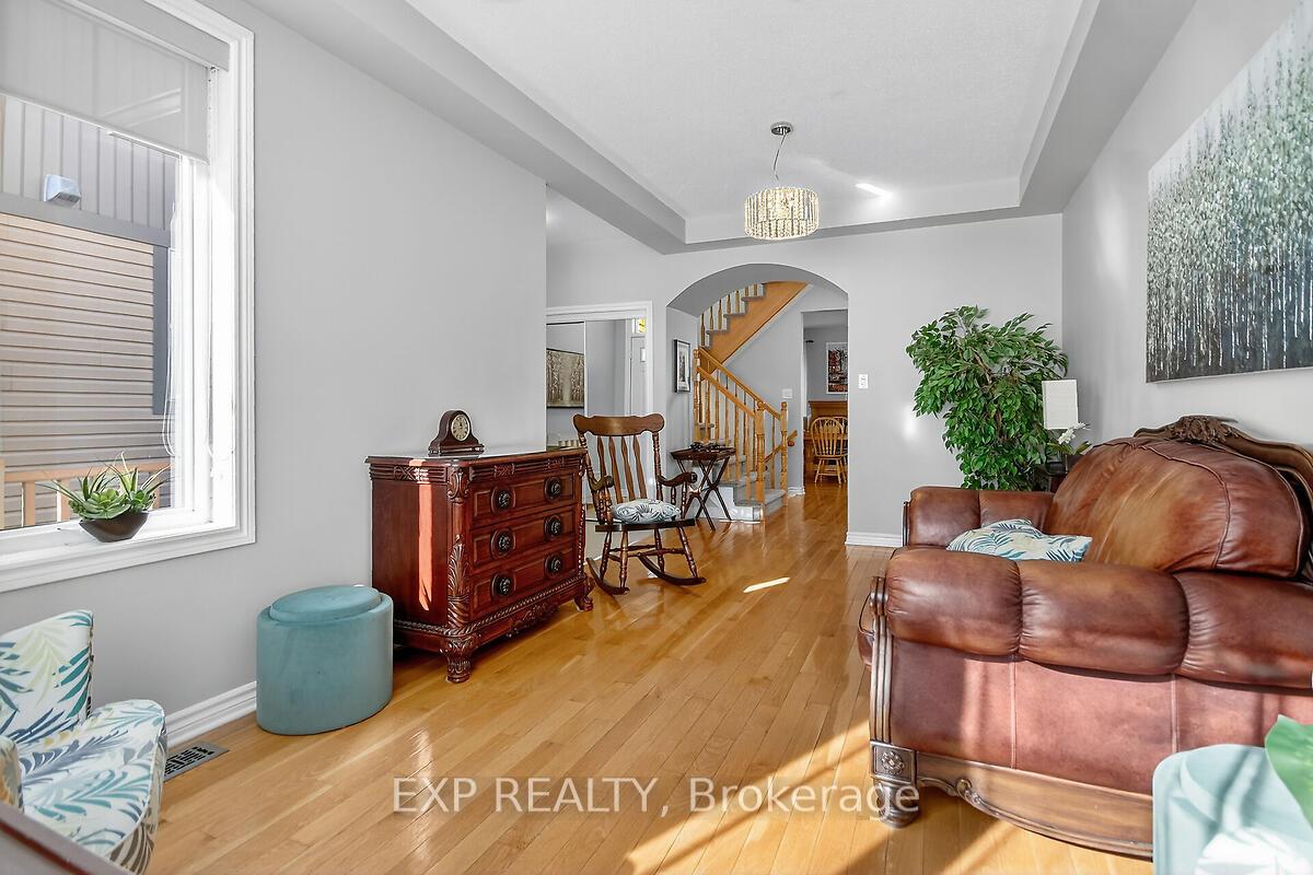 Photo 8 of 202 Mistral Way, Ottawa, Stittsville (North) — HOMEH