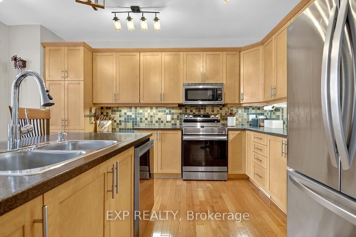 Photo 18 of 202 Mistral Way, Ottawa, Stittsville (North) — HOMEH