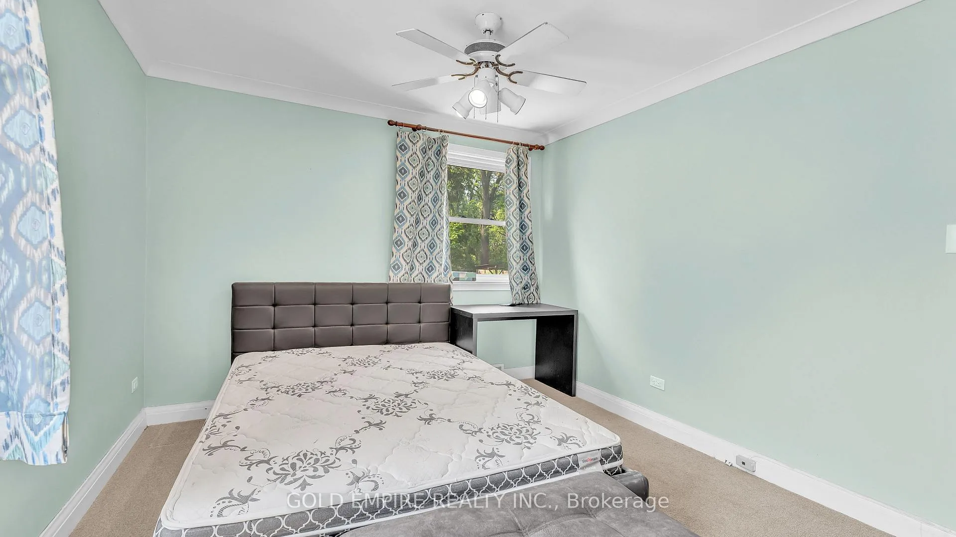 Photo 9 of 157 Chestnut Street, St. Thomas — HOMEH