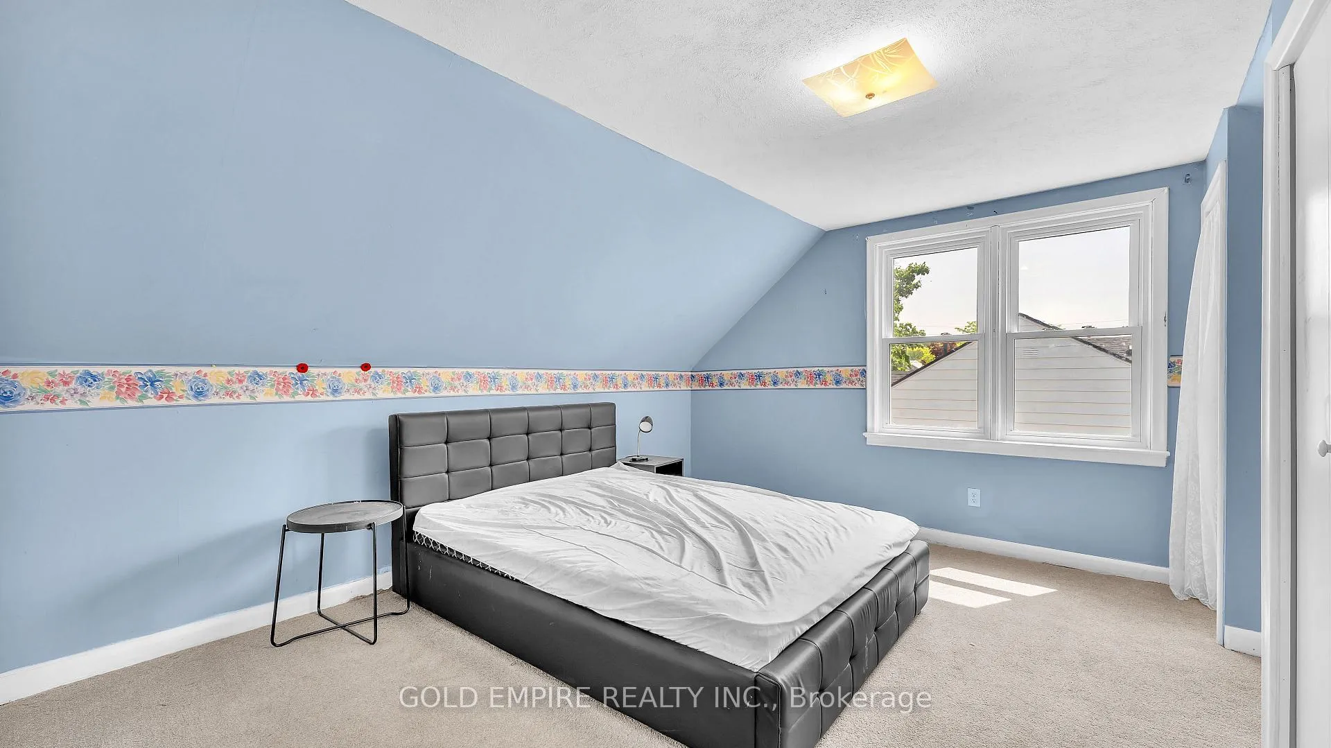 Photo 10 of 157 Chestnut Street, St. Thomas — HOMEH