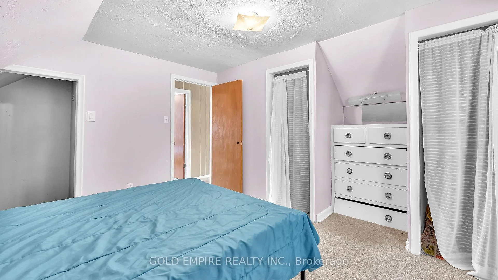 Photo 14 of 157 Chestnut Street, St. Thomas — HOMEH