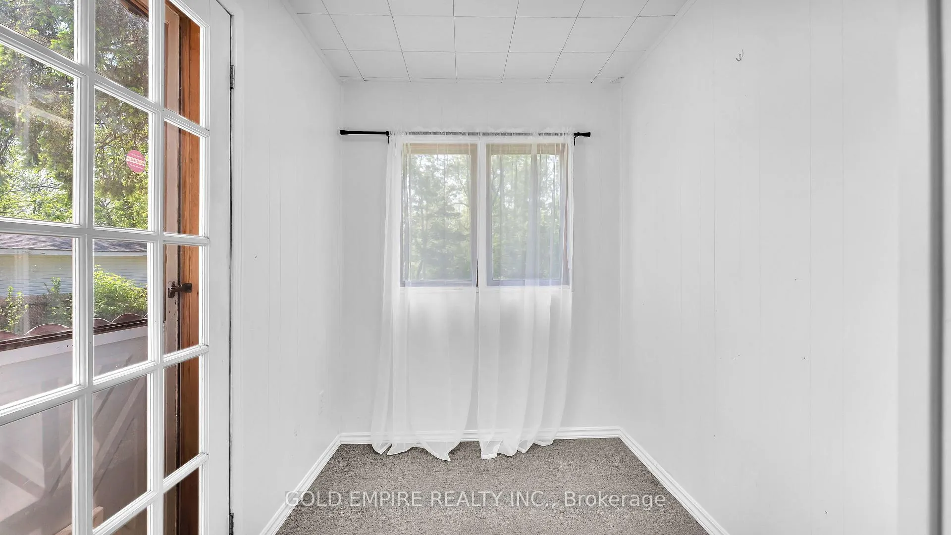 Photo 15 of 157 Chestnut Street, St. Thomas — HOMEH