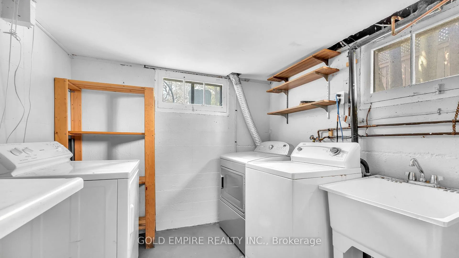 Photo 20 of 157 Chestnut Street, St. Thomas — HOMEH
