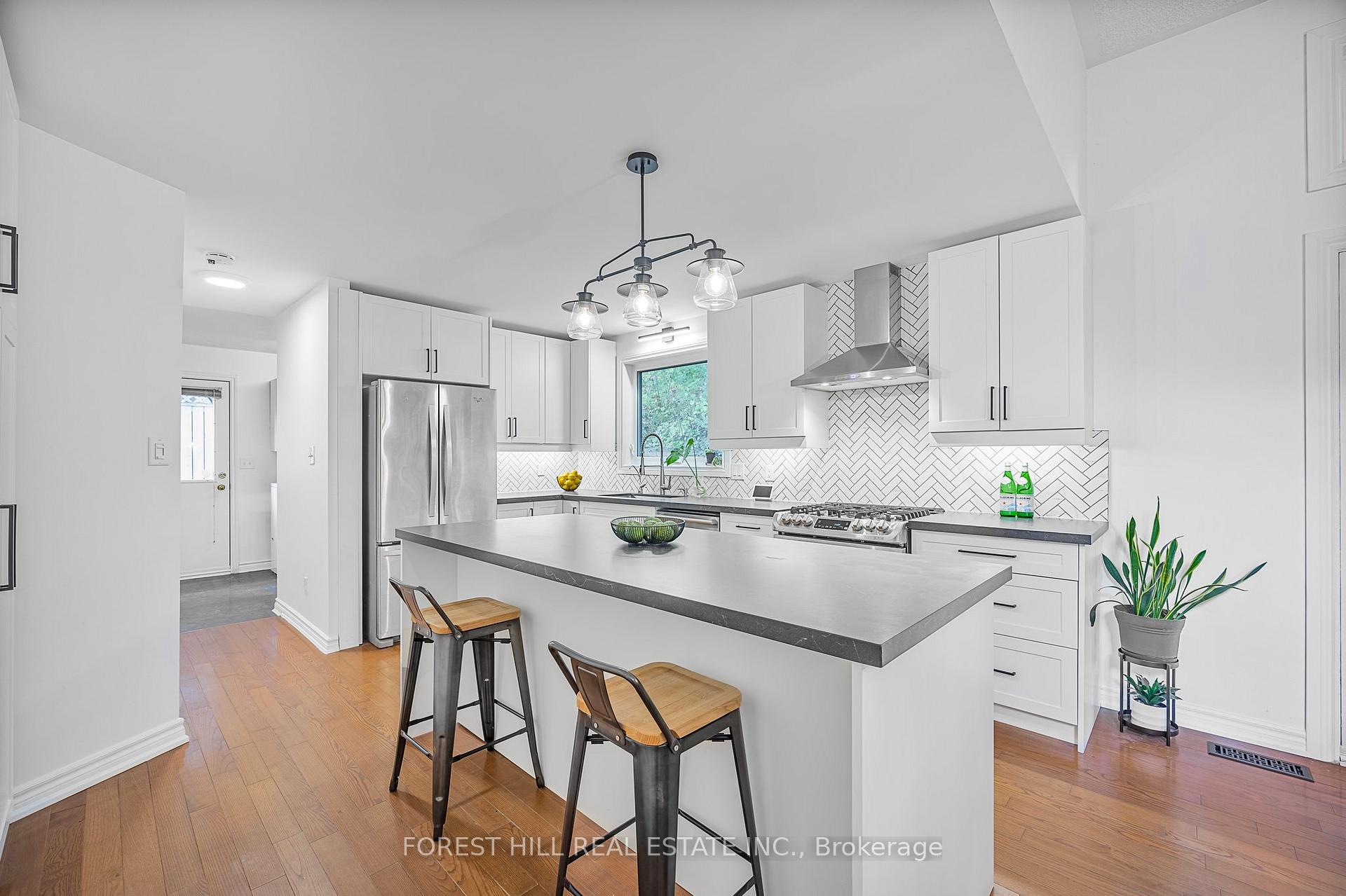 Photo 22 of 8 Frid Boulevard, Springwater, Midhurst — HOMEH