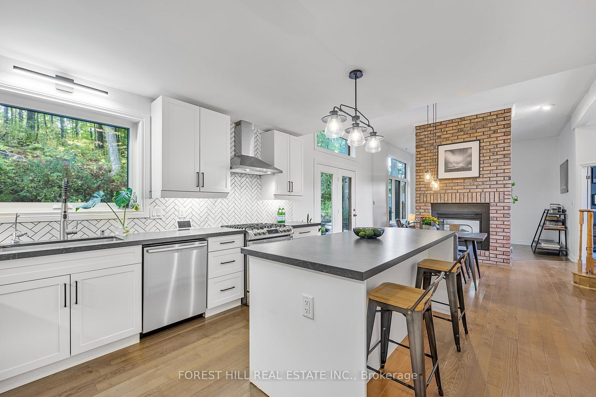 Photo 23 of 8 Frid Boulevard, Springwater, Midhurst — HOMEH
