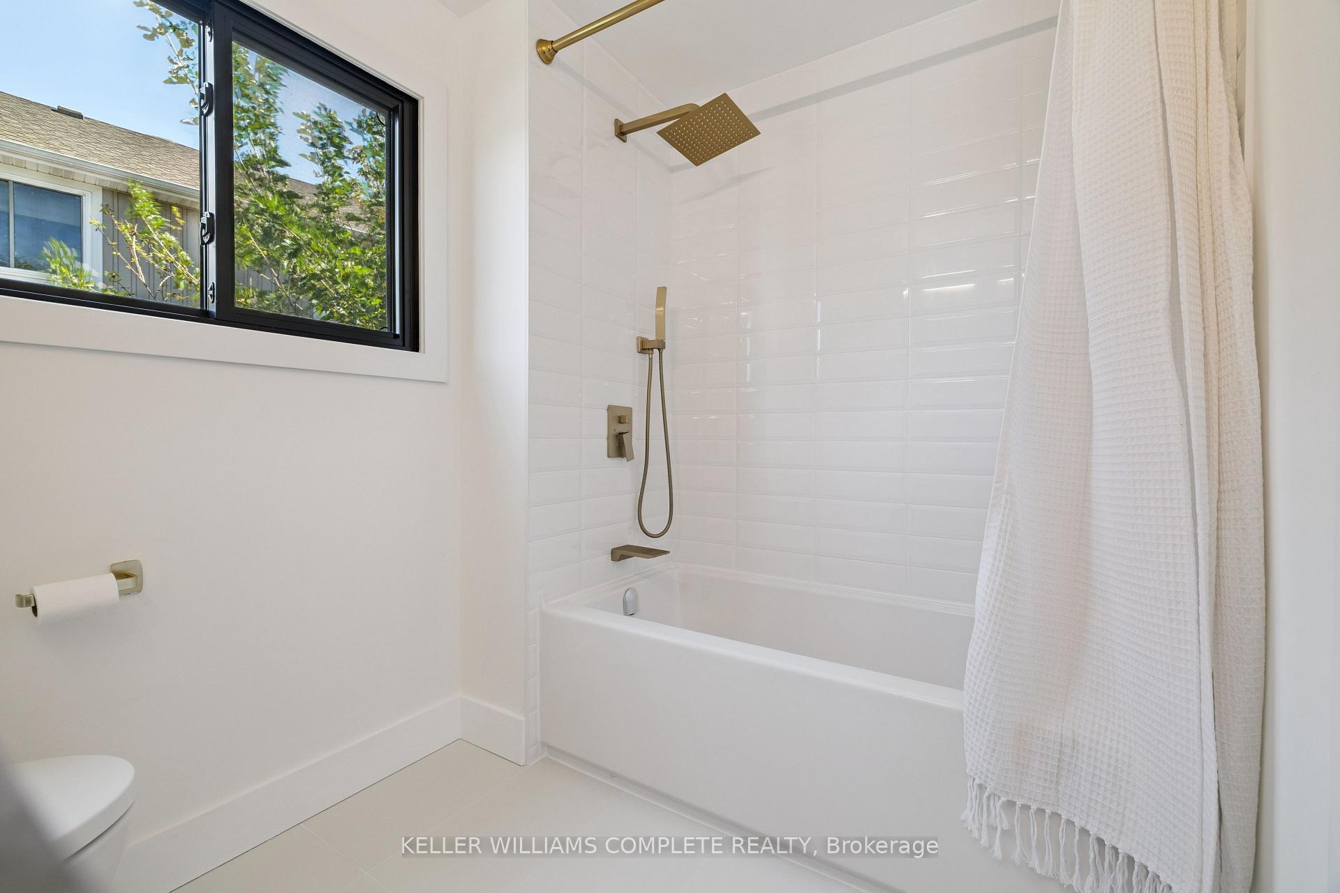 Photo 21 of 71 Jarrow Road, St. Catharines, Lakeshore — HOMEH
