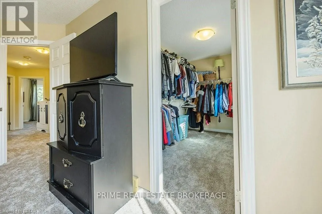 Photo 18 of 6 Peach Tree Boulevard, St. Thomas — HOMEH