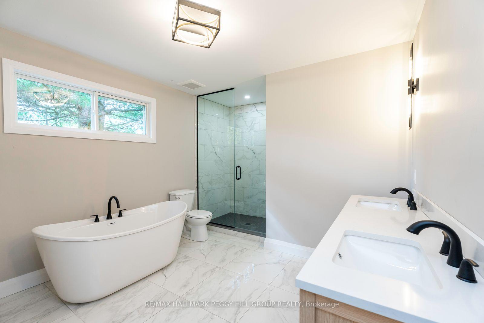 Photo 7 of 16 Hillview Crescent, Springwater, Rural Springwater — HOMEH