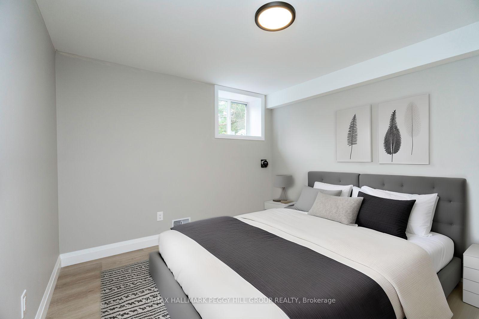 Photo 9 of 16 Hillview Crescent, Springwater, Rural Springwater — HOMEH