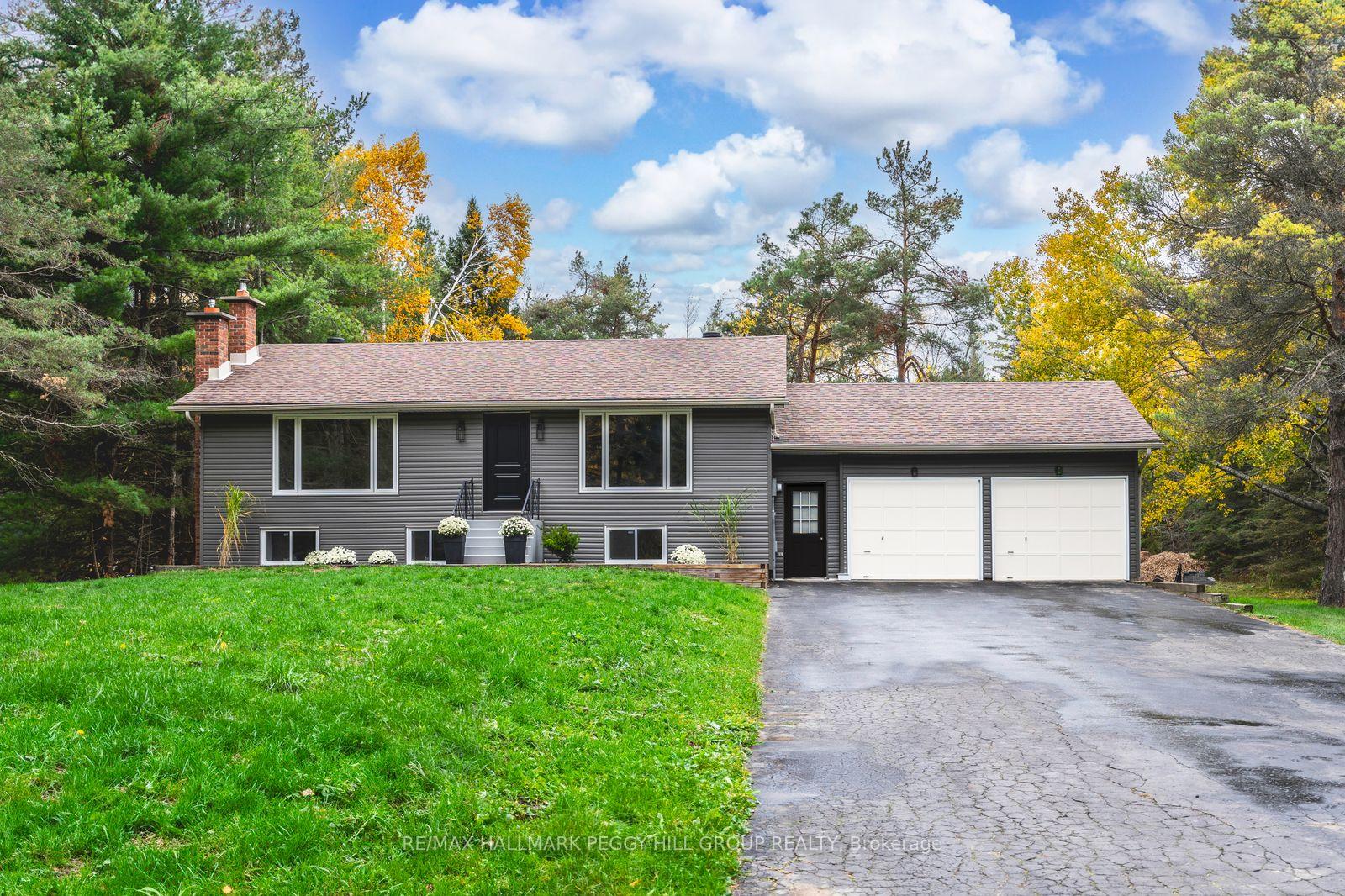Photo 11 of 16 Hillview Crescent, Springwater, Rural Springwater — HOMEH