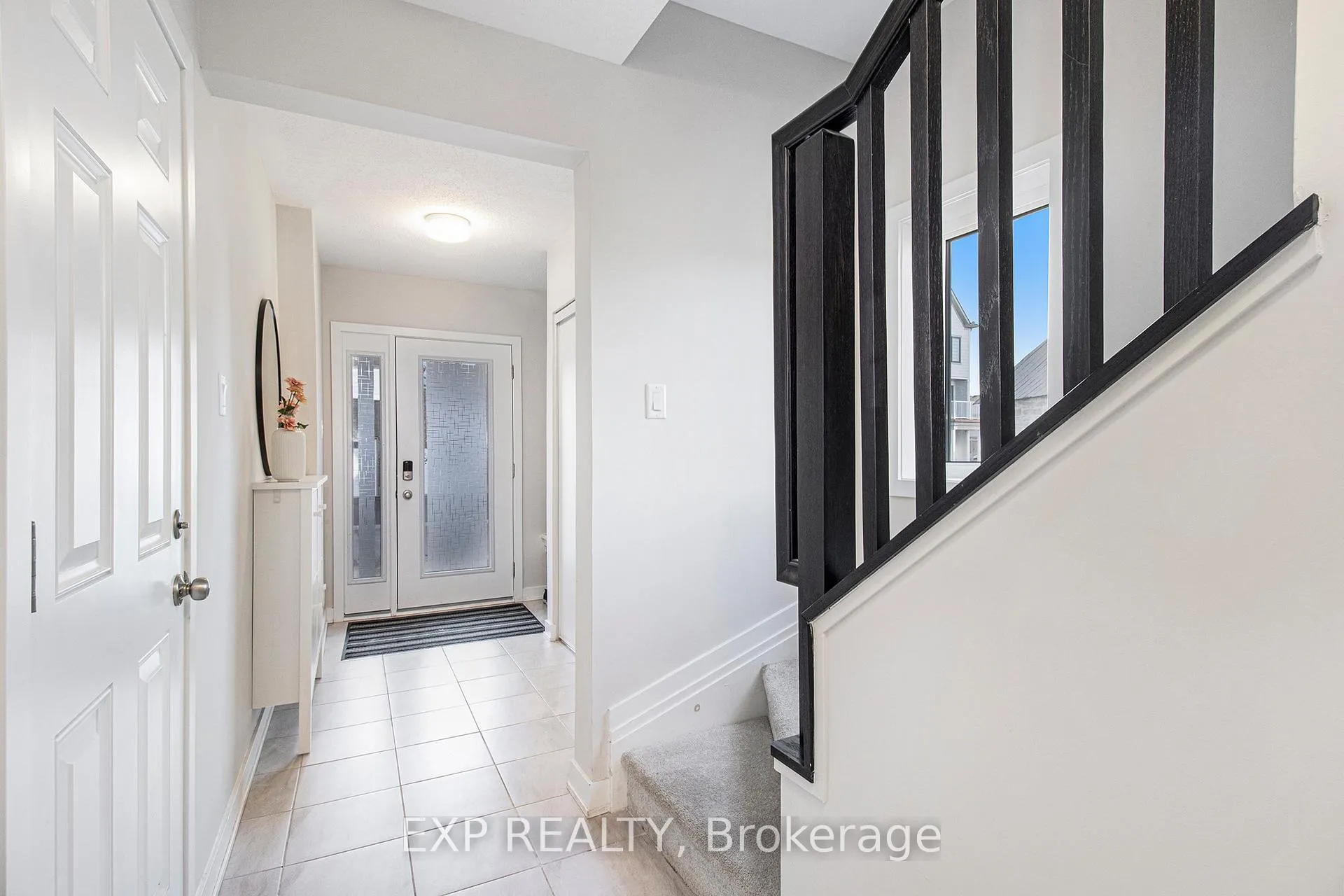 Photo 4 of 754 Kinstead Private, Ottawa, Stittsville (North) — HOMEH