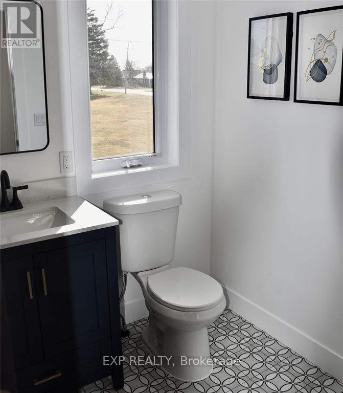 Photo 15 of 1193 Emily Street, St. Clair — HOMEH
