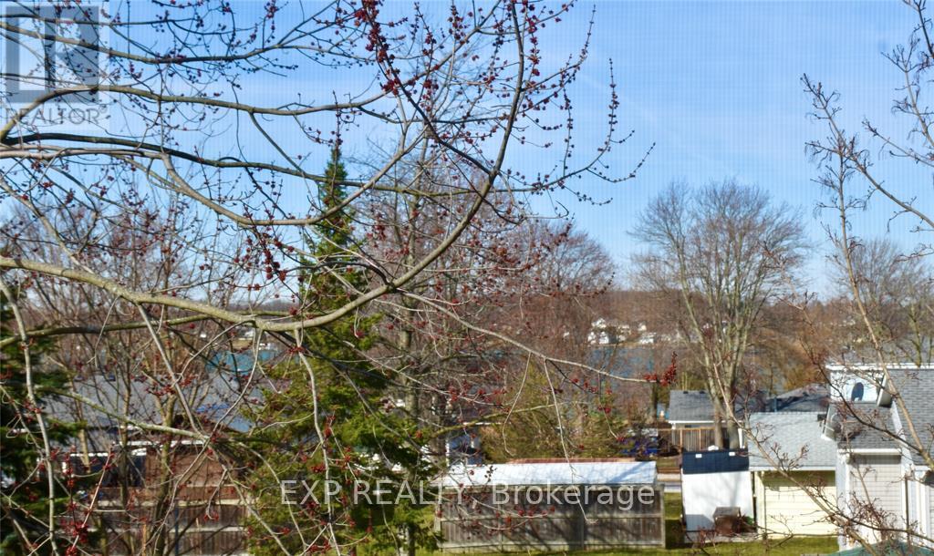Photo 21 of 1193 Emily Street, St. Clair — HOMEH