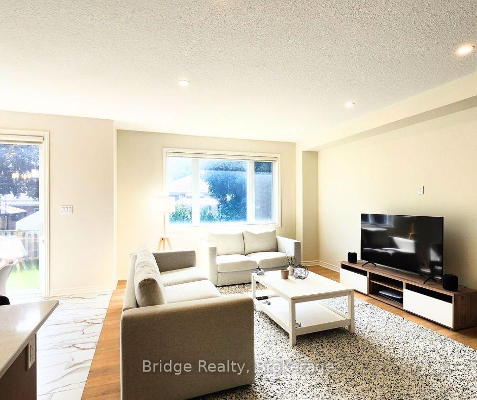 Photo 11 of 20 Welch Court, St. Thomas — HOMEH