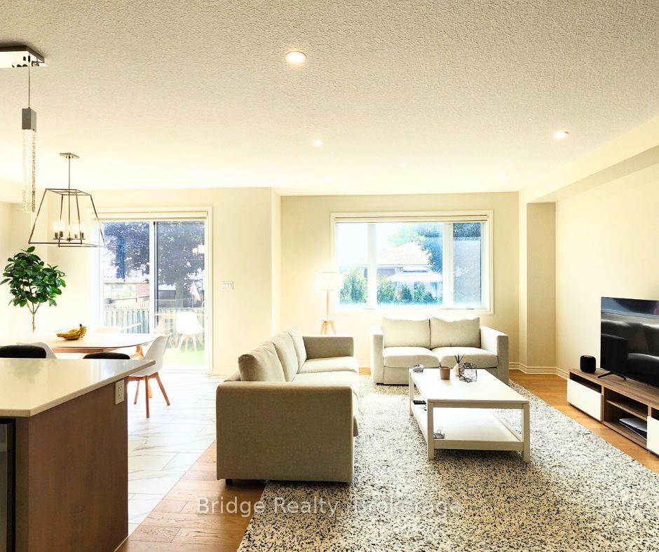 Photo 13 of 20 Welch Court, St. Thomas — HOMEH