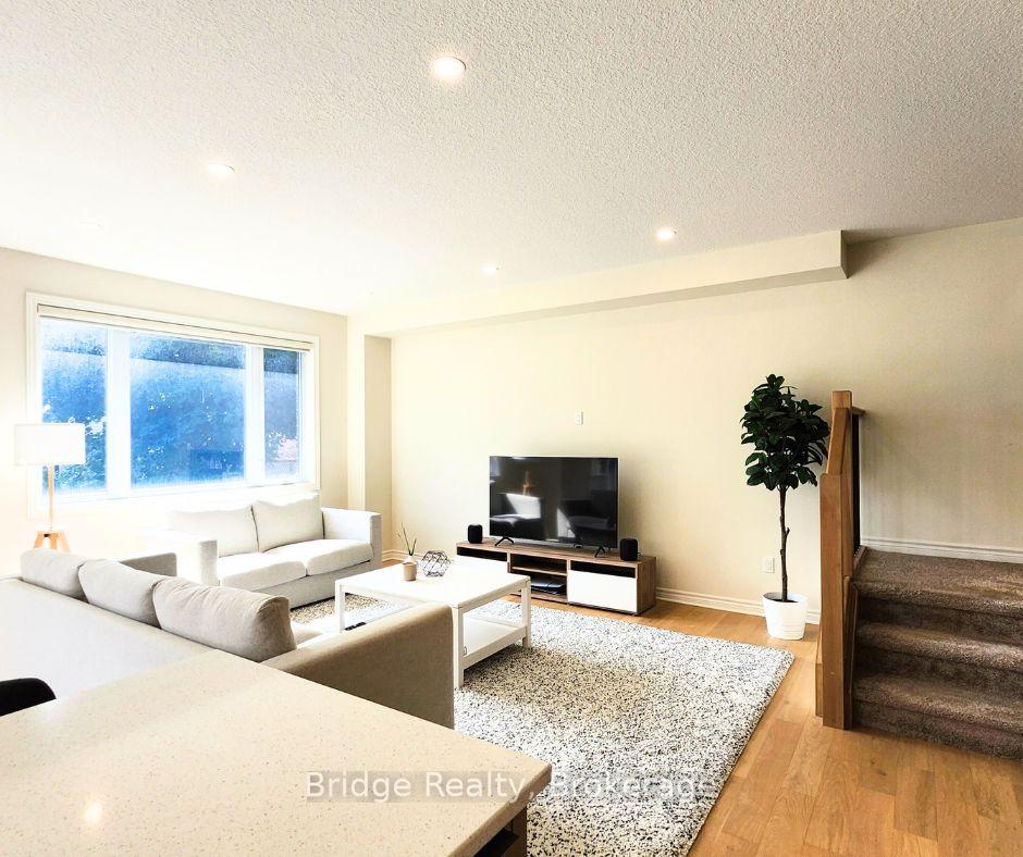 Photo 16 of 20 Welch Court, St. Thomas — HOMEH