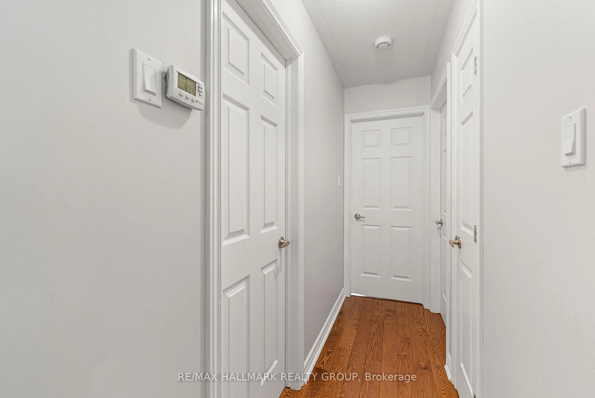 Photo 12 of 62 Whalings Circle, Ottawa, Stittsville (Central) — HOMEH
