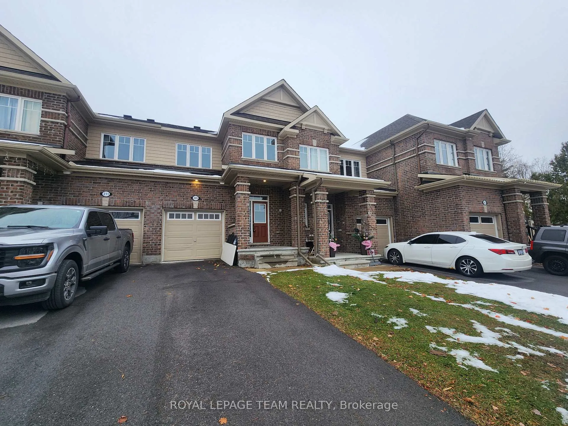 Photo 2 of 209 Hartsmere Drive, Ottawa, Stittsville (South) — HOMEH