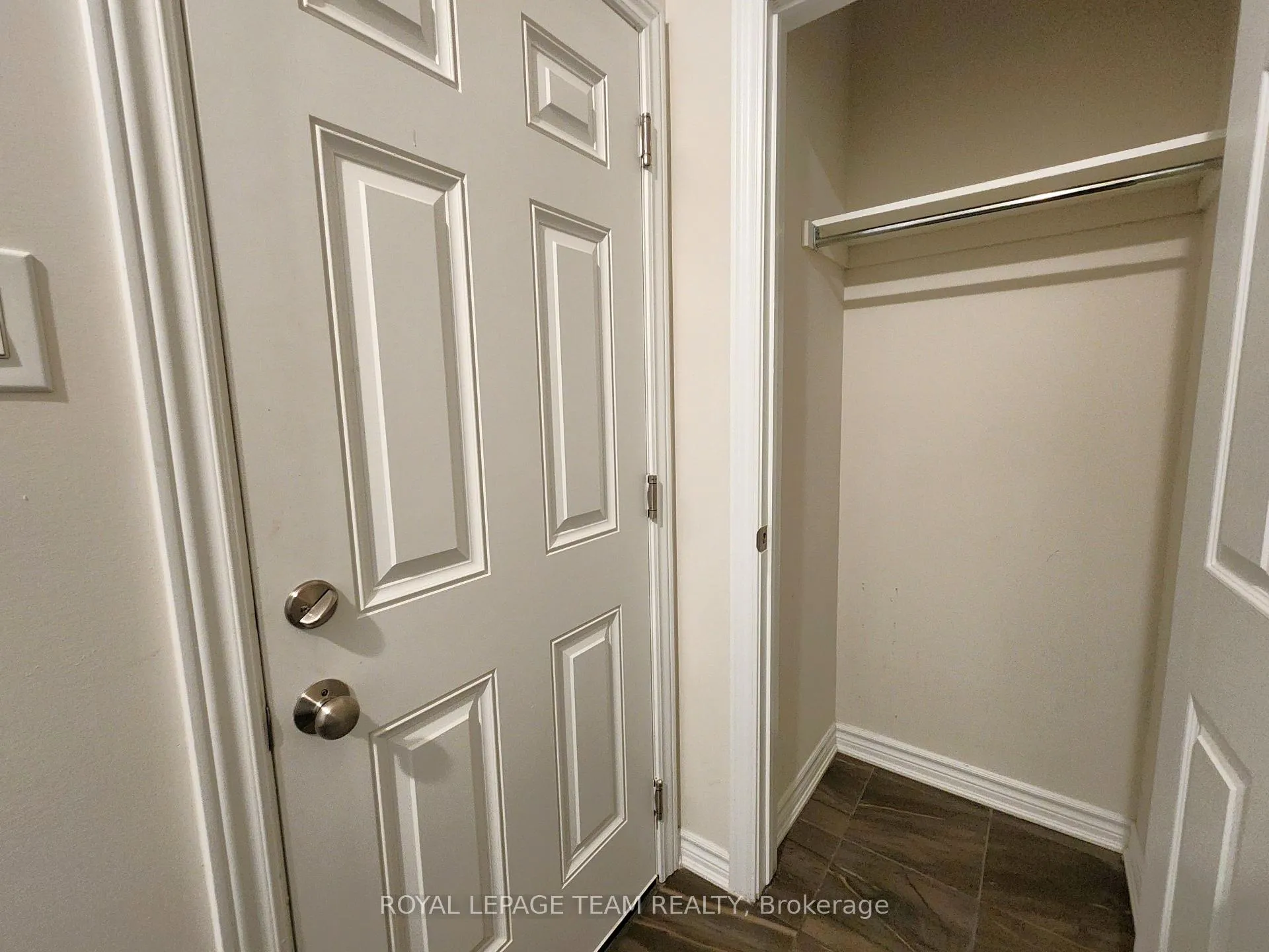 Photo 13 of 209 Hartsmere Drive, Ottawa, Stittsville (South) — HOMEH