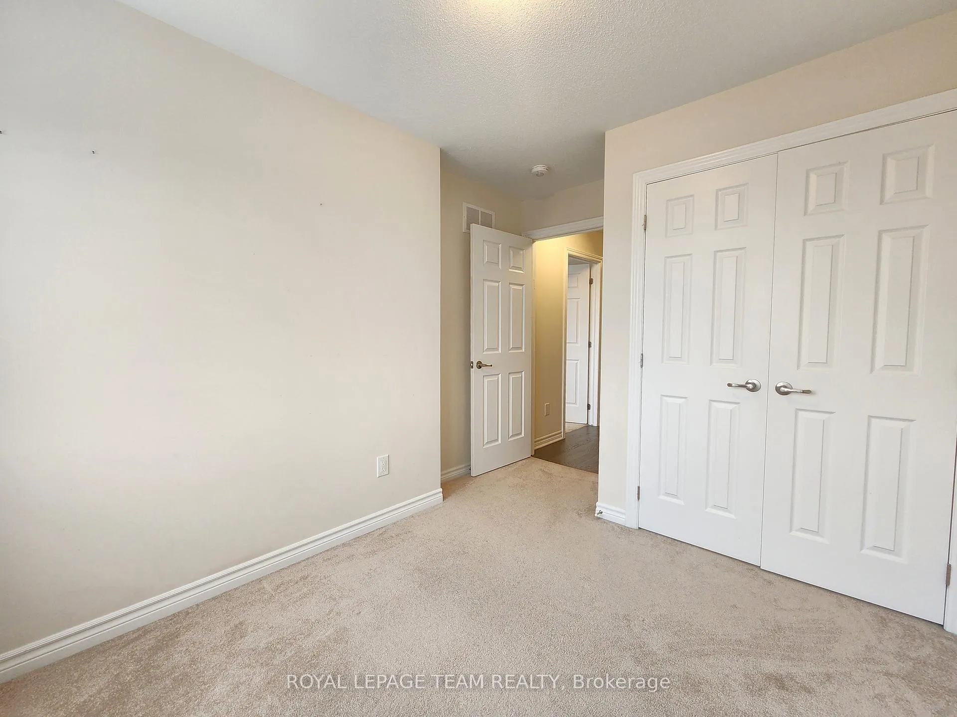Photo 17 of 209 Hartsmere Drive, Ottawa, Stittsville (South) — HOMEH