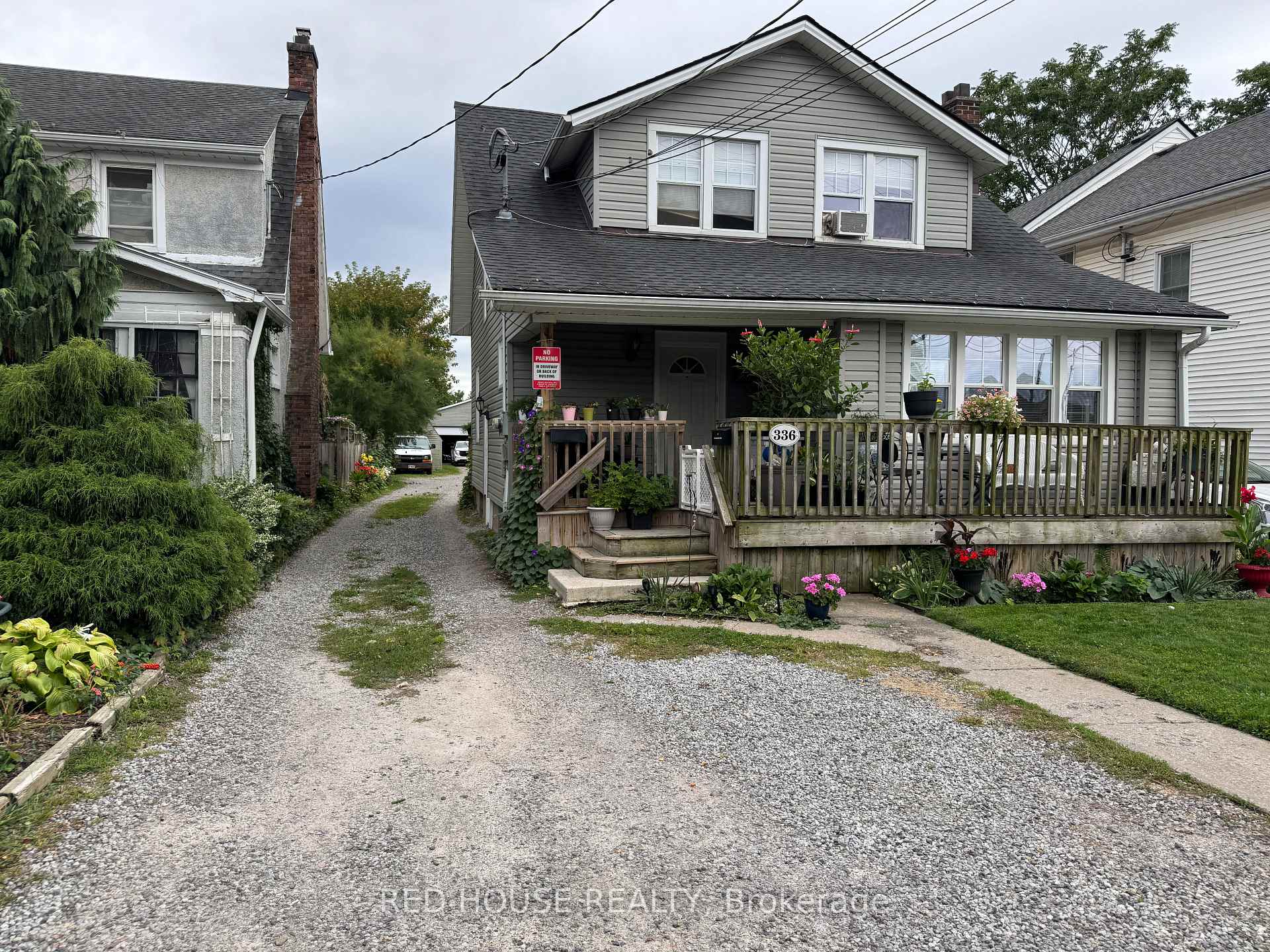 Photo 2 of 336 Queenston Street, St. Catharines, Oakdale — HOMEH