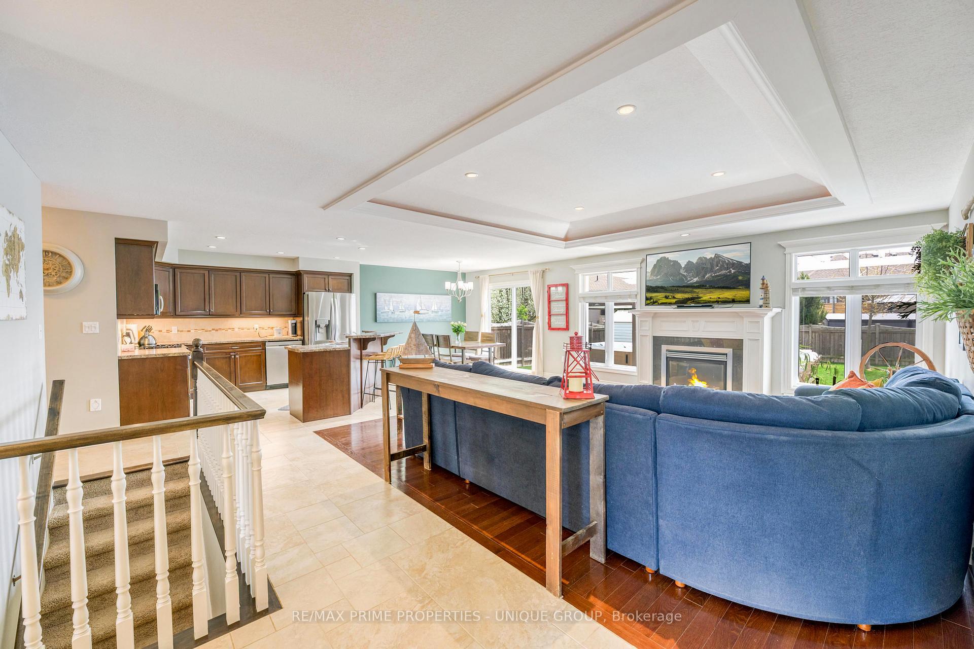 Photo 6 of 675 Bentinck Drive, St. Clair — HOMEH