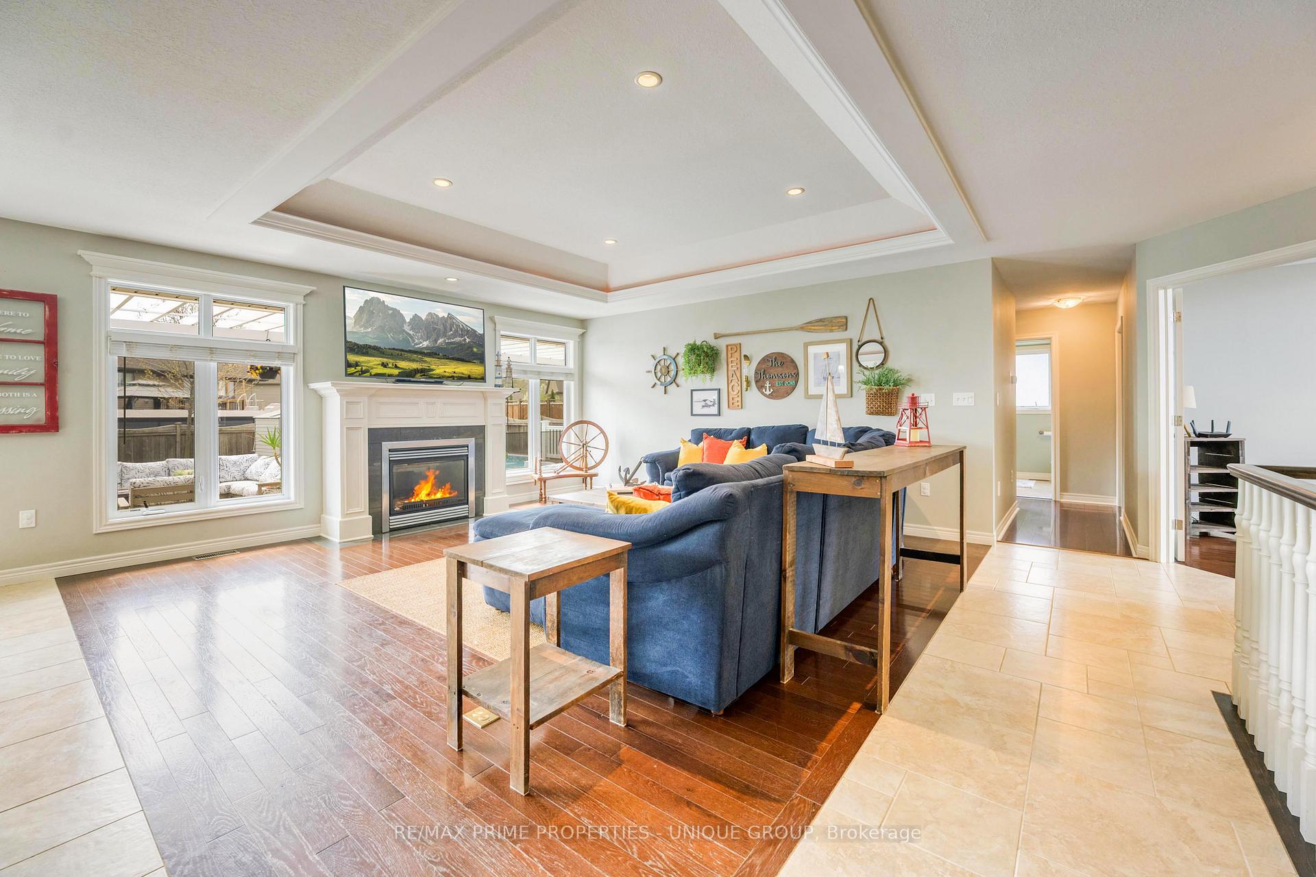 Photo 7 of 675 Bentinck Drive, St. Clair — HOMEH