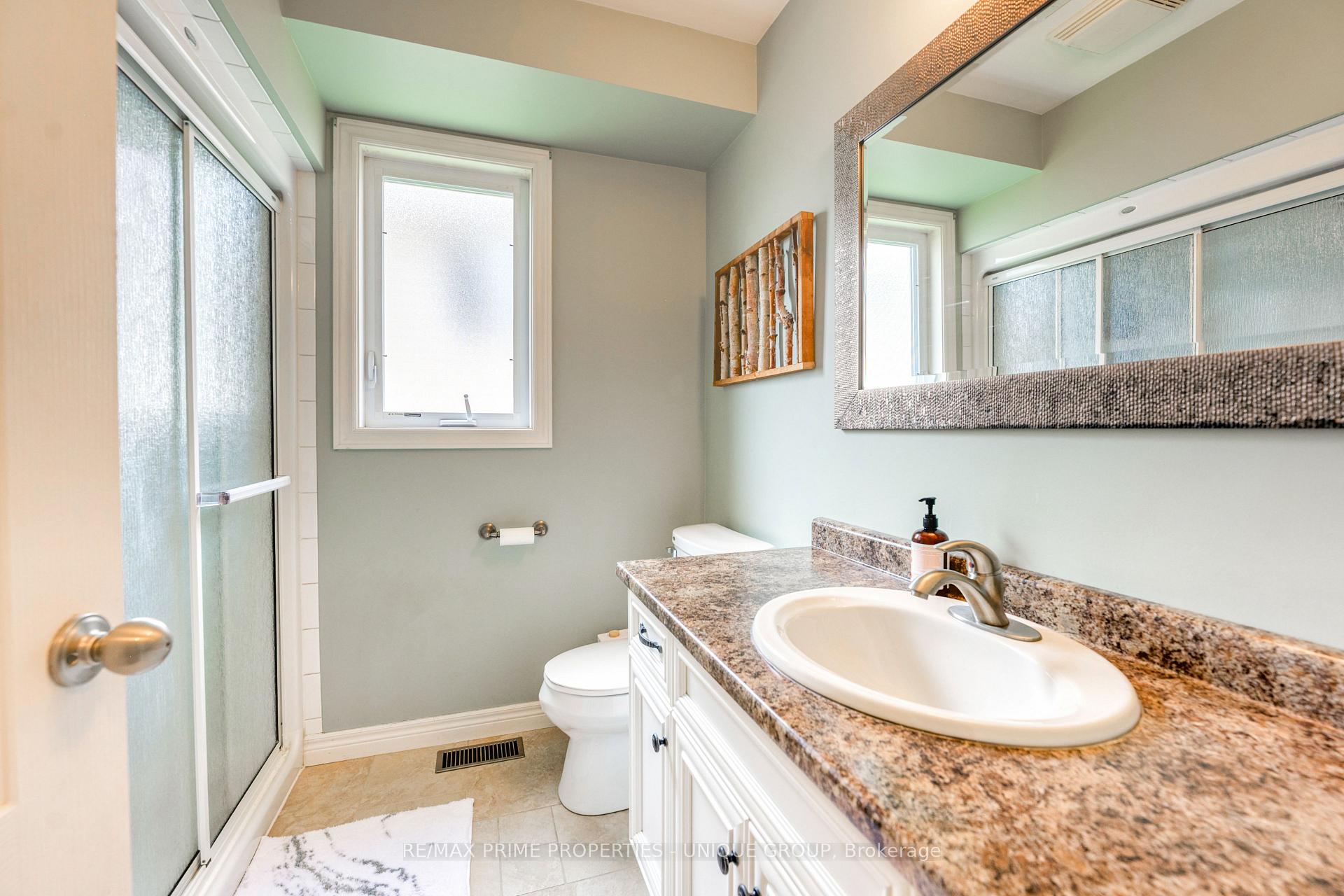 Photo 24 of 675 Bentinck Drive, St. Clair — HOMEH