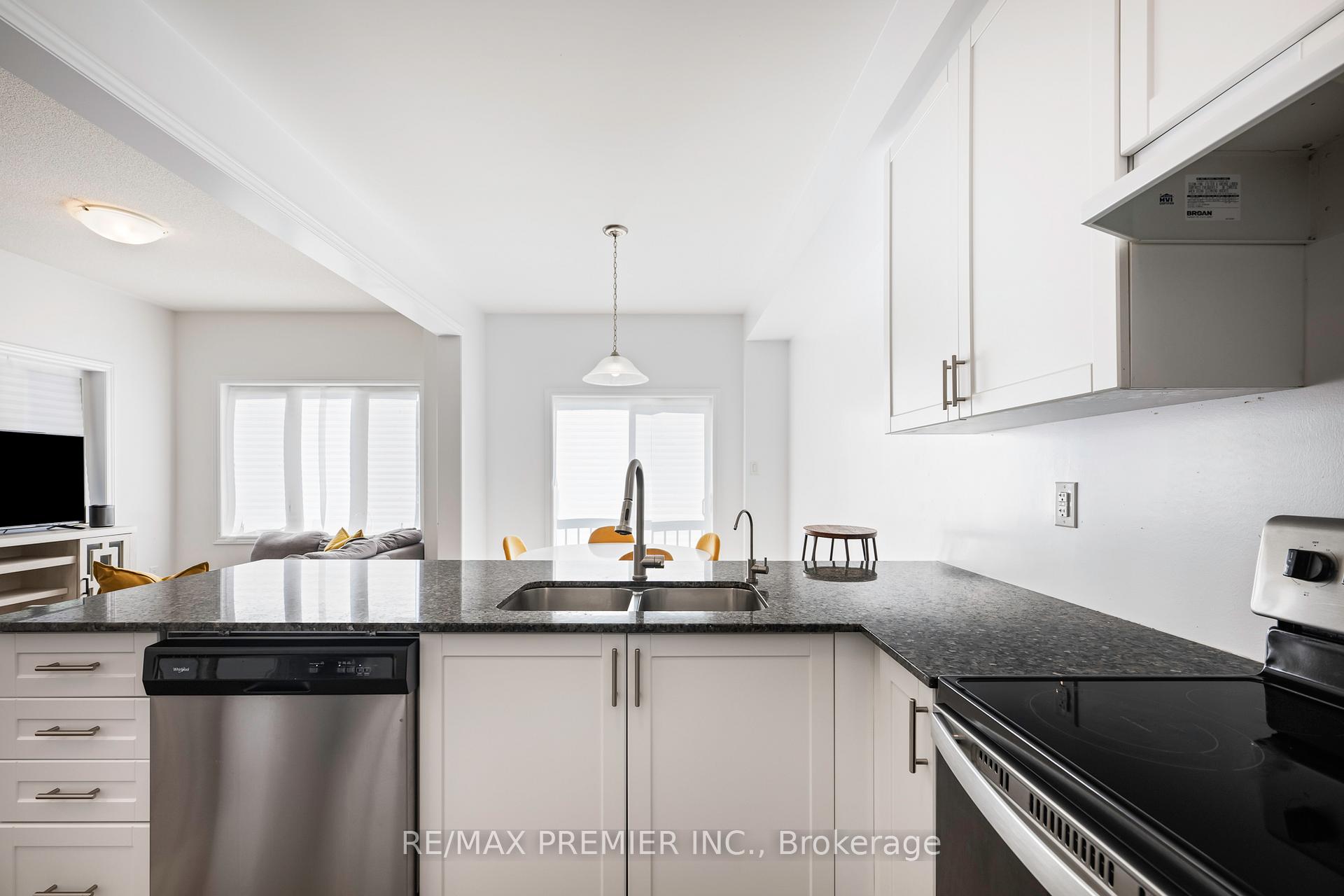 Photo 18 of 142 Werry Avenue, Southgate — HOMEH