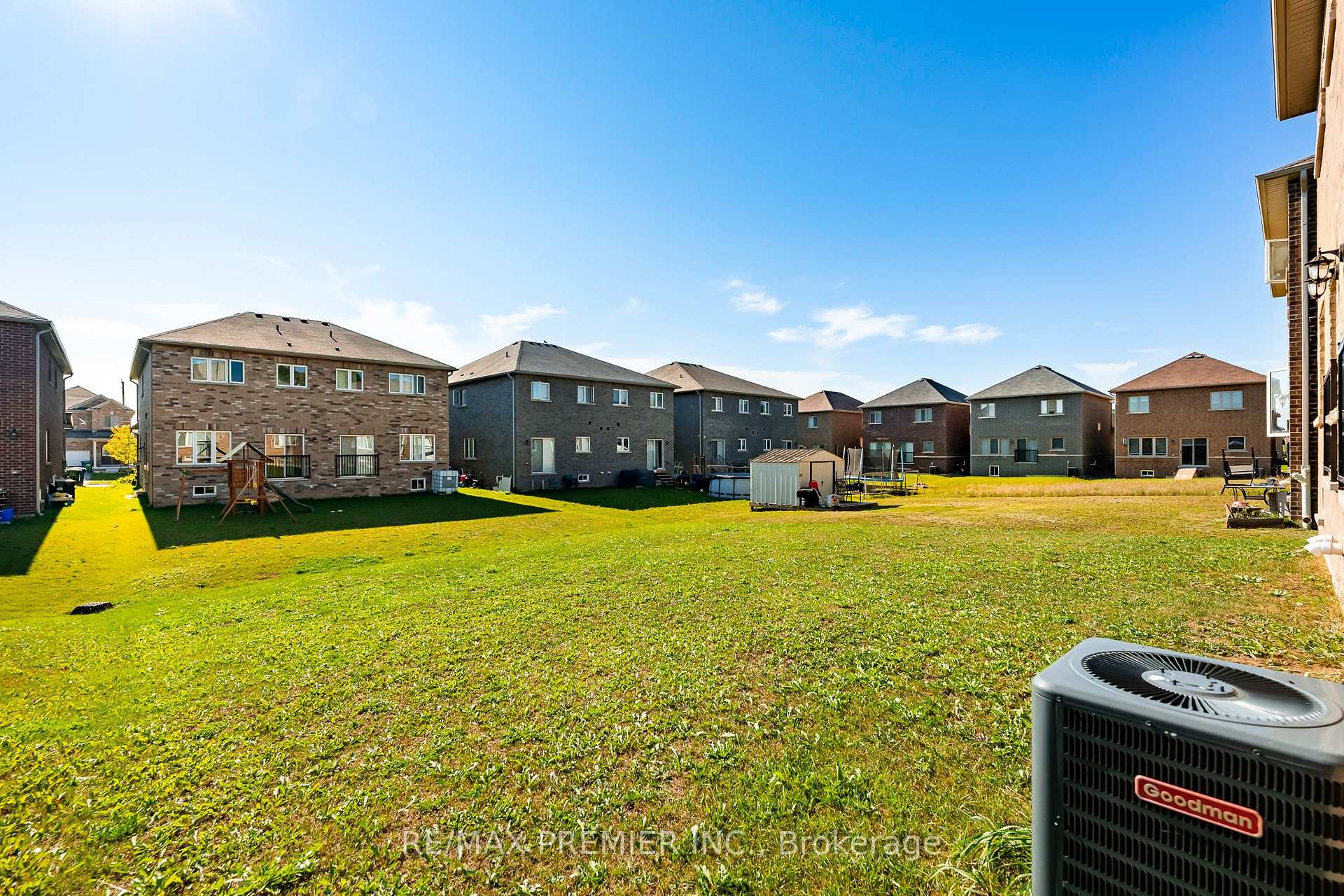 Photo 40 of 142 Werry Avenue, Southgate — HOMEH