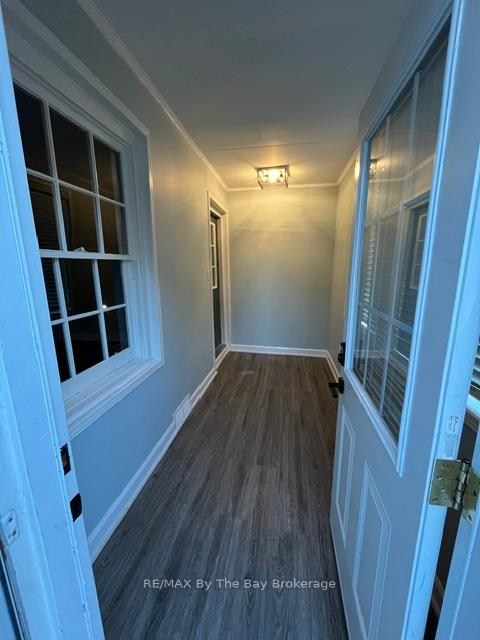 Photo 3 of 90 Grass Avenue, St. Catharines, Downtown — HOMEH