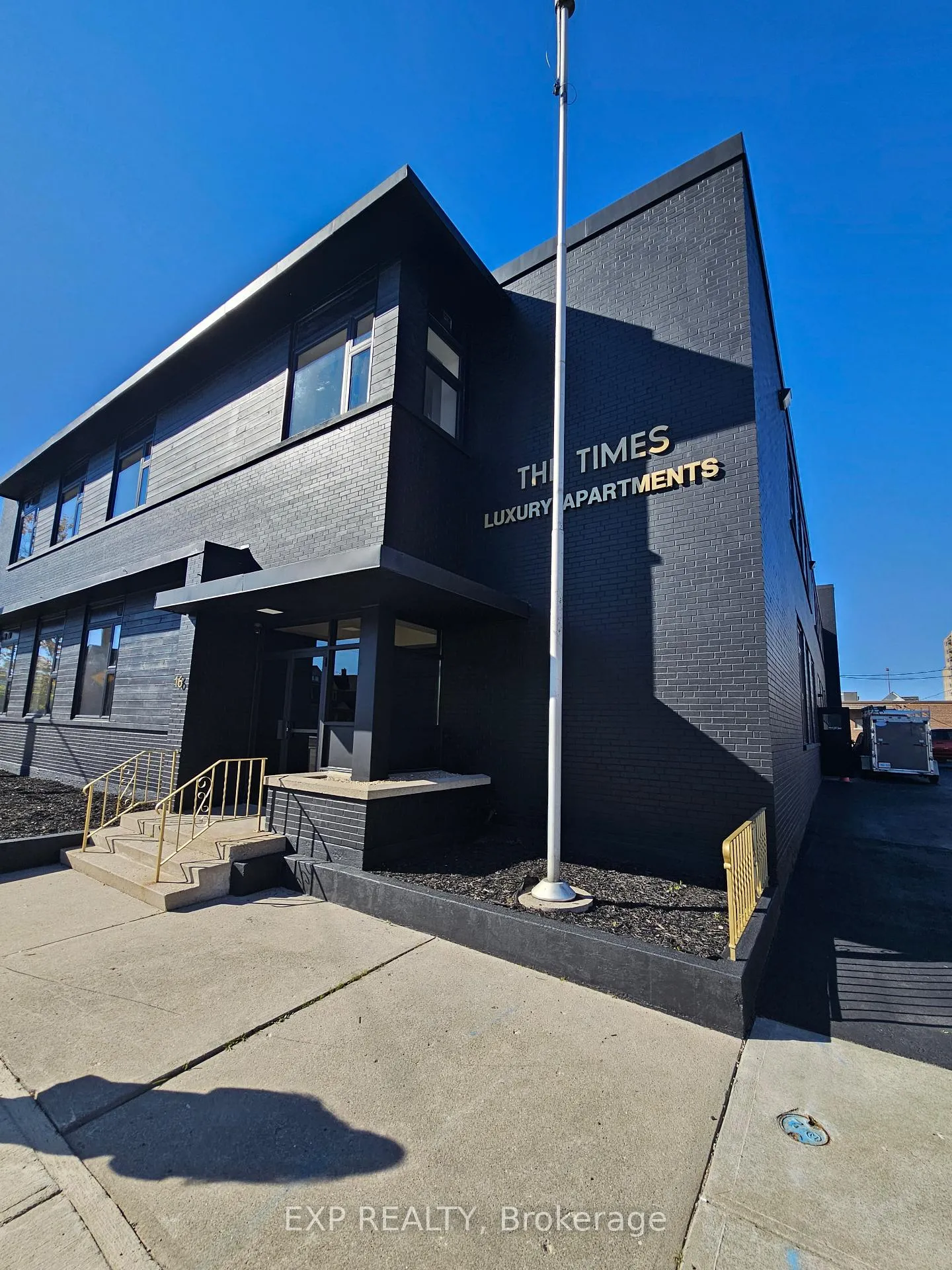 Photo 1 of Unit 9, 16 Hincks Street, St. Thomas — HOMEH