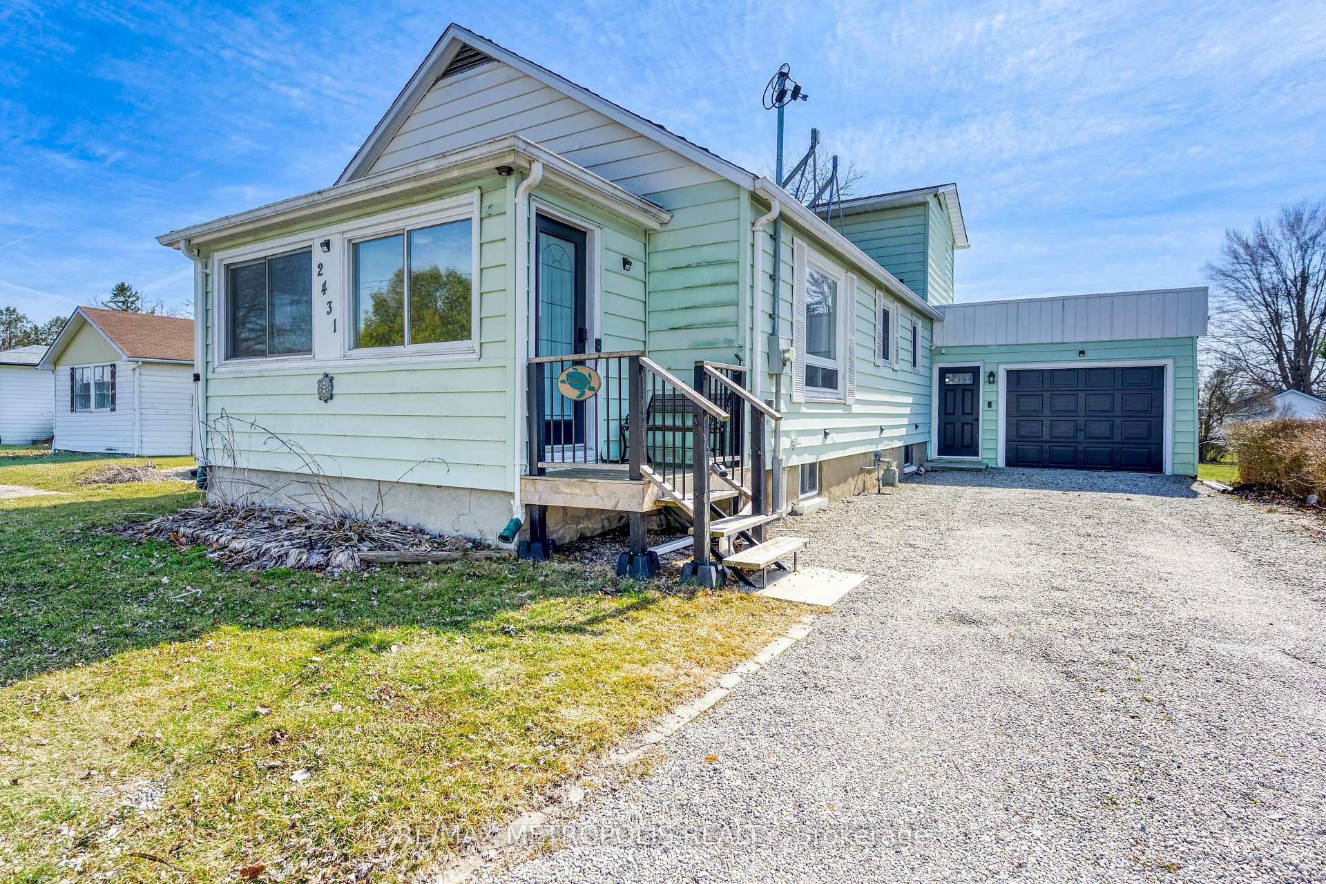 Photo 1 of 2431 Boswell Street, St. Clair — HOMEH