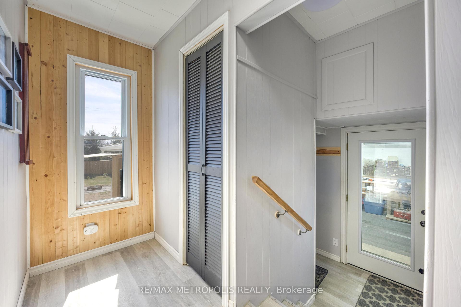 Photo 21 of 2431 Boswell Street, St. Clair — HOMEH