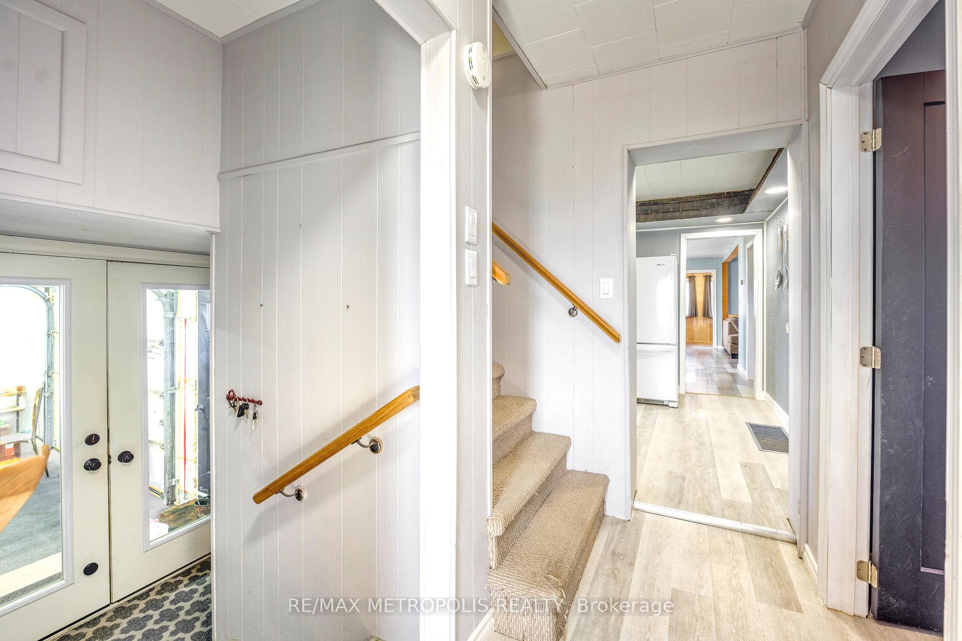 Photo 22 of 2431 Boswell Street, St. Clair — HOMEH
