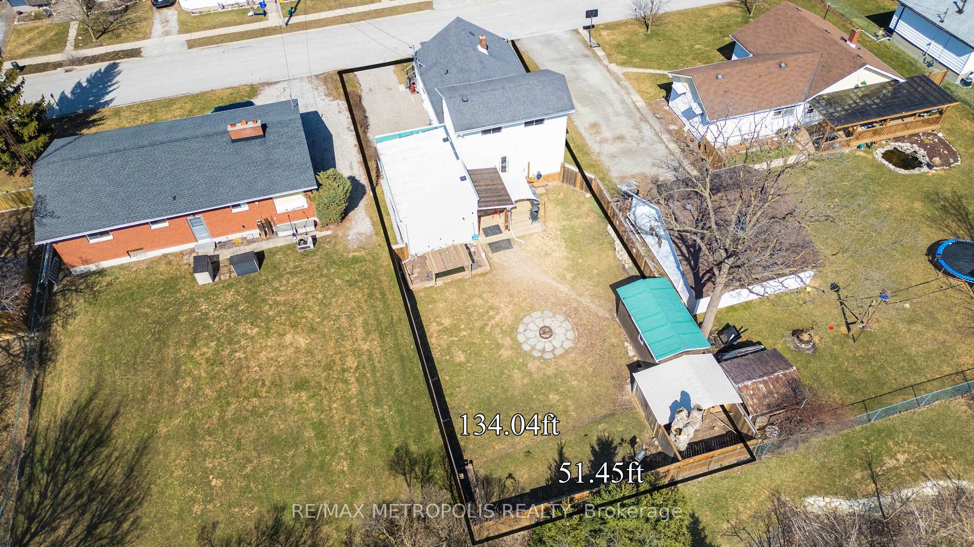 Photo 35 of 2431 Boswell Street, St. Clair — HOMEH