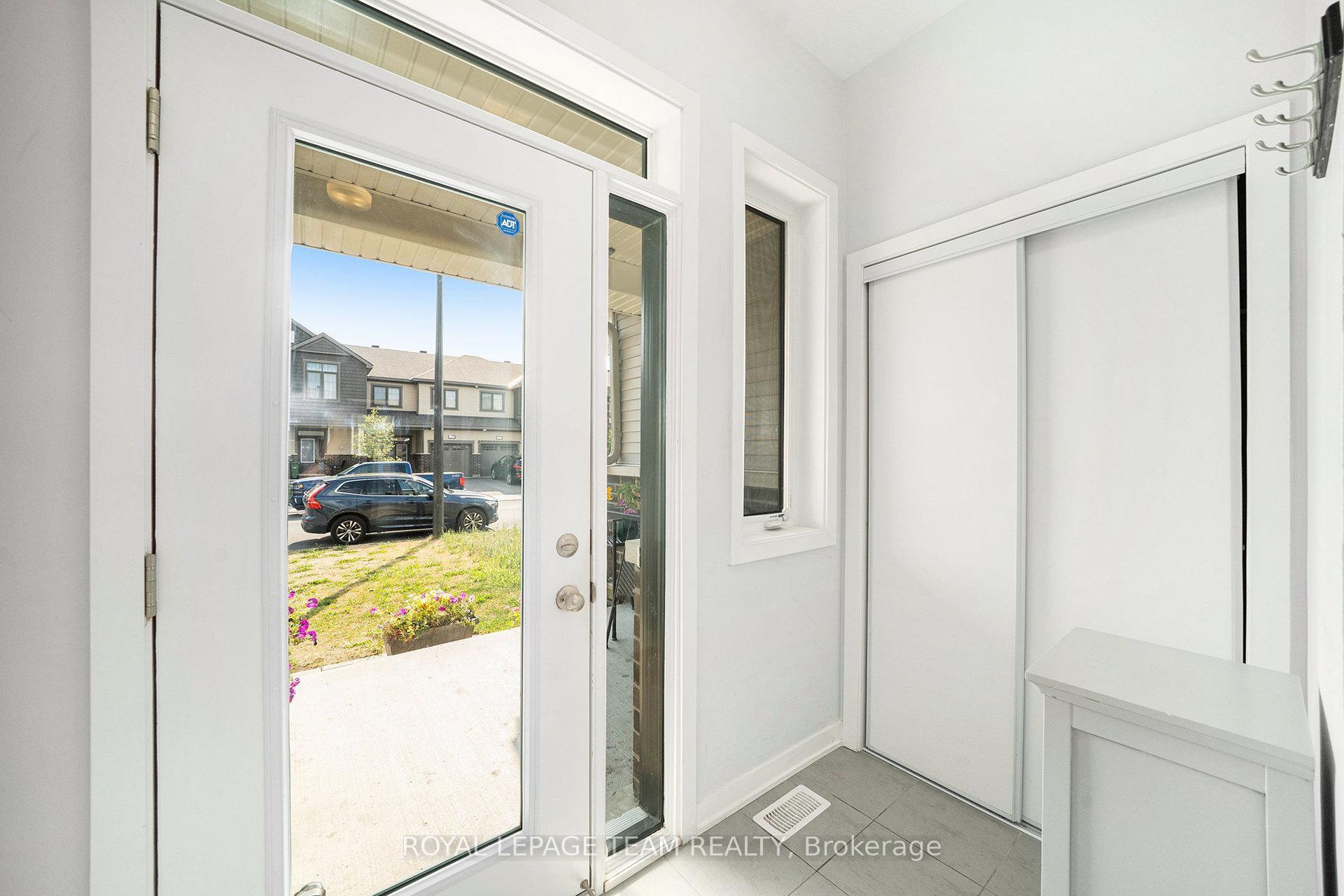 Photo 3 of 626 Allied Mews, Ottawa, Stittsville (North) — HOMEH