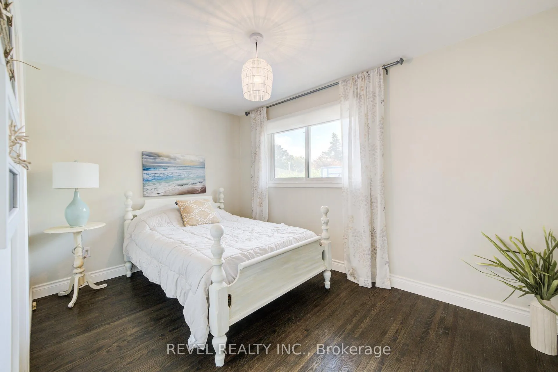 Photo 22 of 4 Jill Court, St. Catharines, Rykert/Vansickle — HOMEH