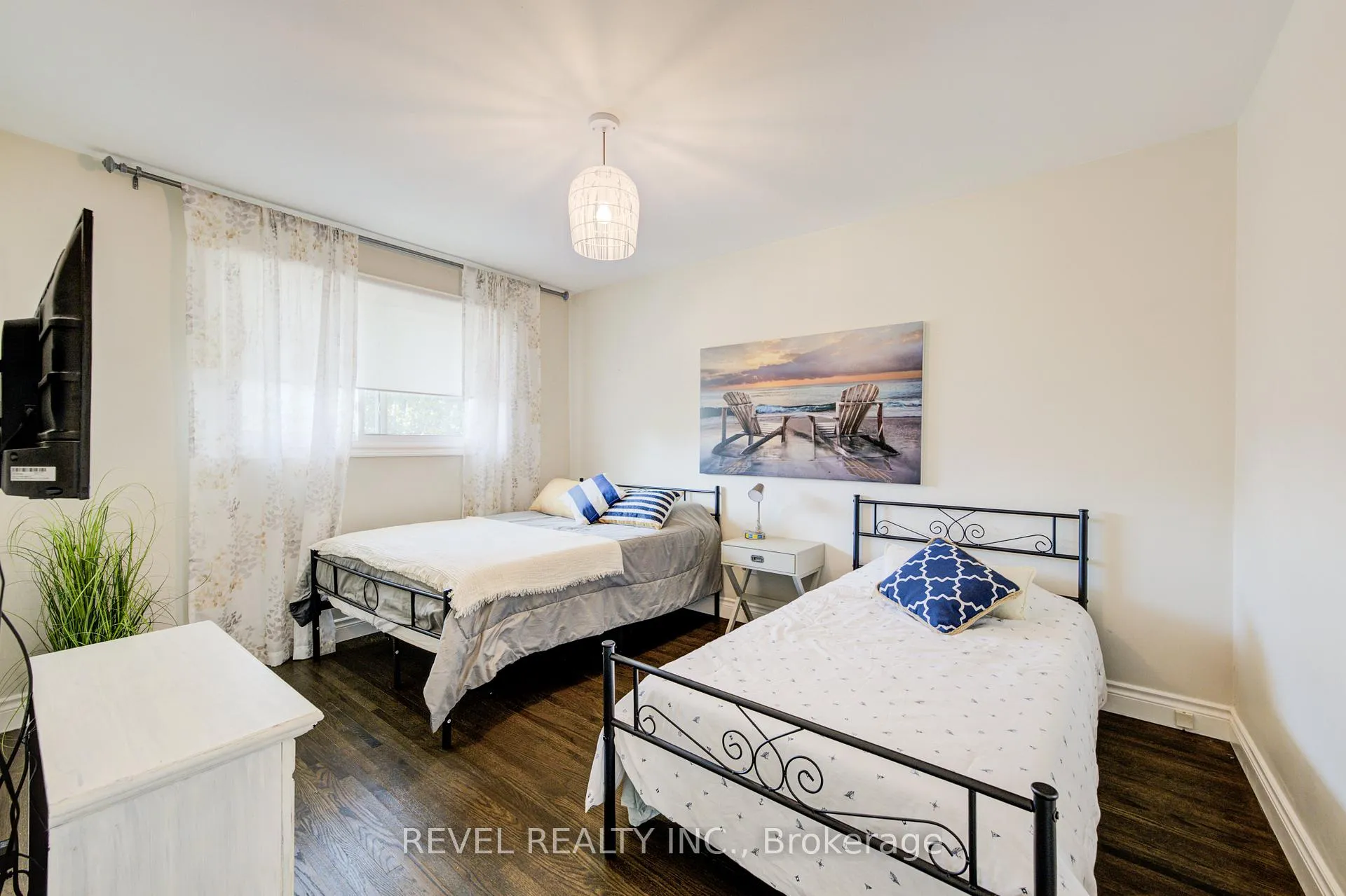 Photo 25 of 4 Jill Court, St. Catharines, Rykert/Vansickle — HOMEH