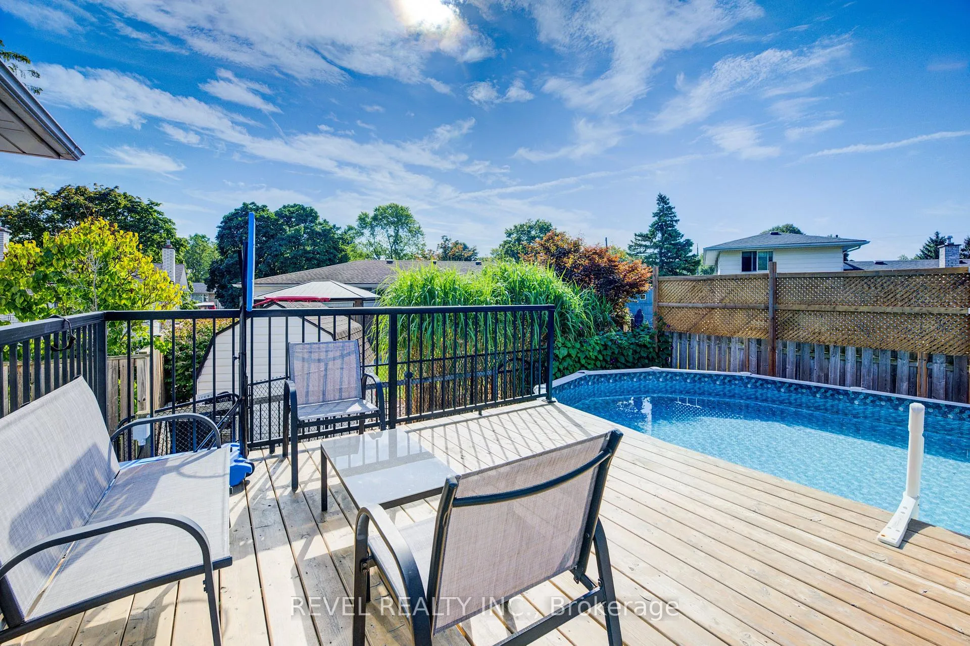 Photo 41 of 4 Jill Court, St. Catharines, Rykert/Vansickle — HOMEH