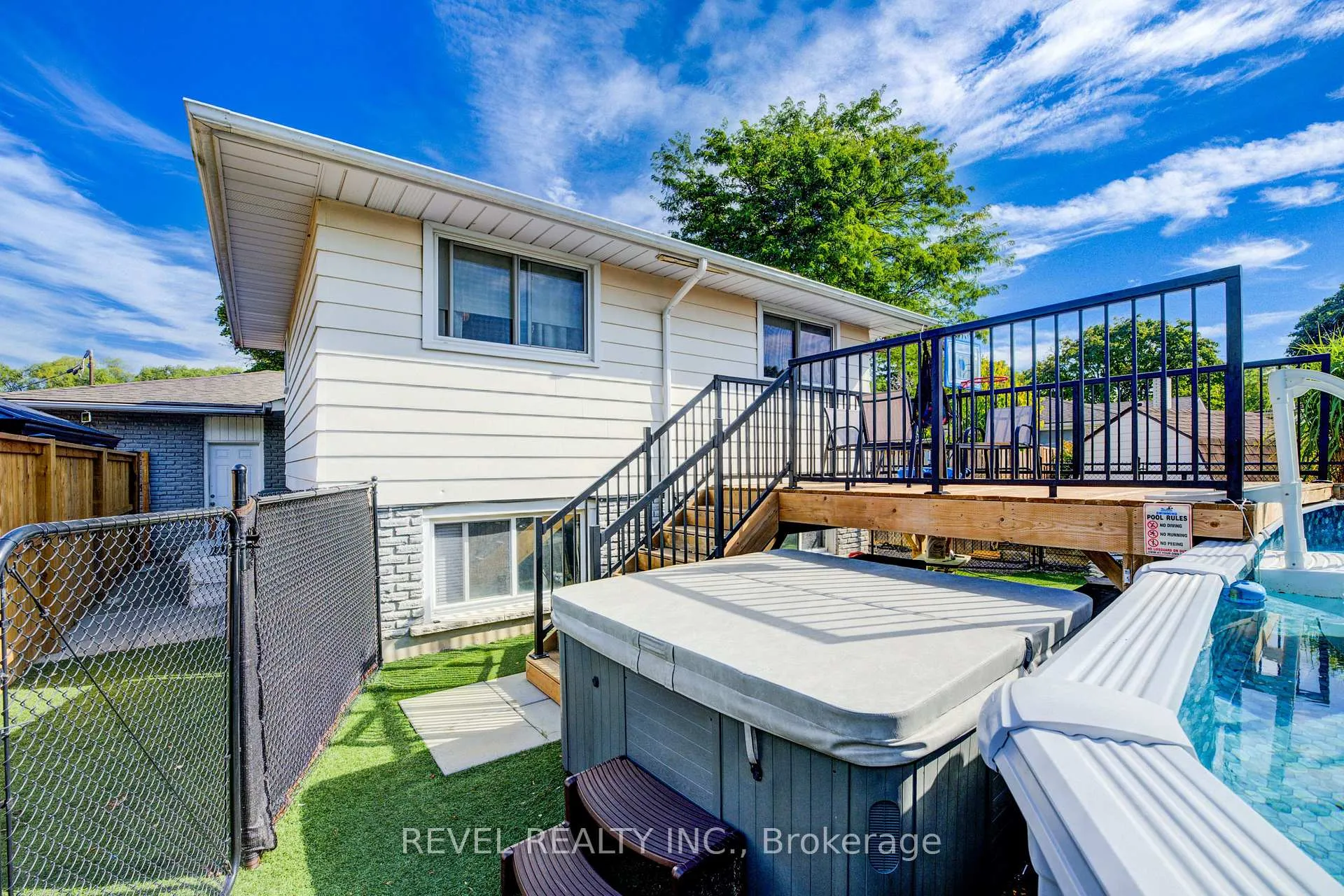 Photo 44 of 4 Jill Court, St. Catharines, Rykert/Vansickle — HOMEH