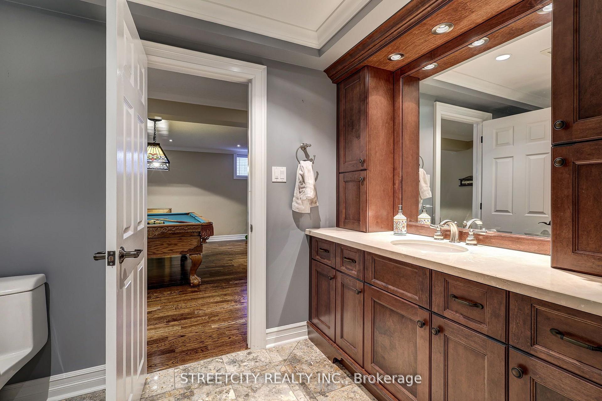 Photo 37 of 21 Beechwood Circle, St. Thomas — HOMEH