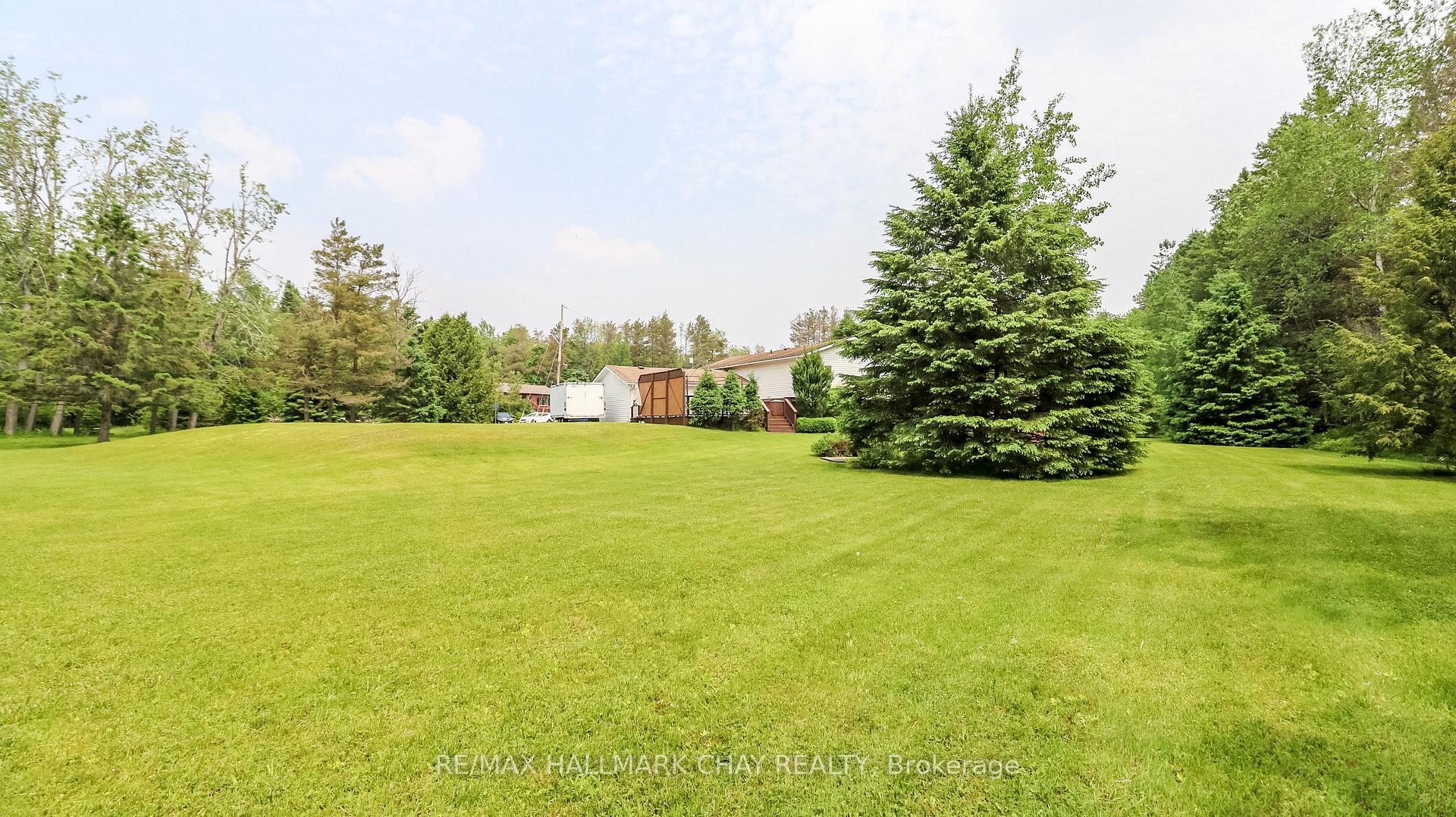 Photo 11 of 19 Crystalwood Lane, Springwater, Midhurst — HOMEH