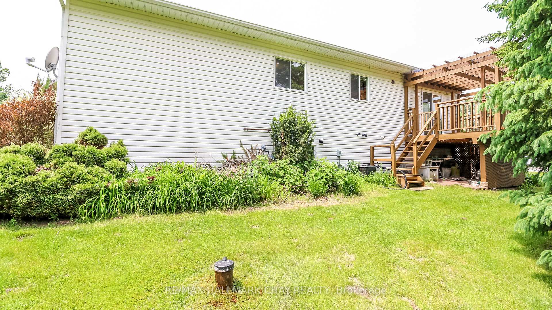 Photo 14 of 19 Crystalwood Lane, Springwater, Midhurst — HOMEH