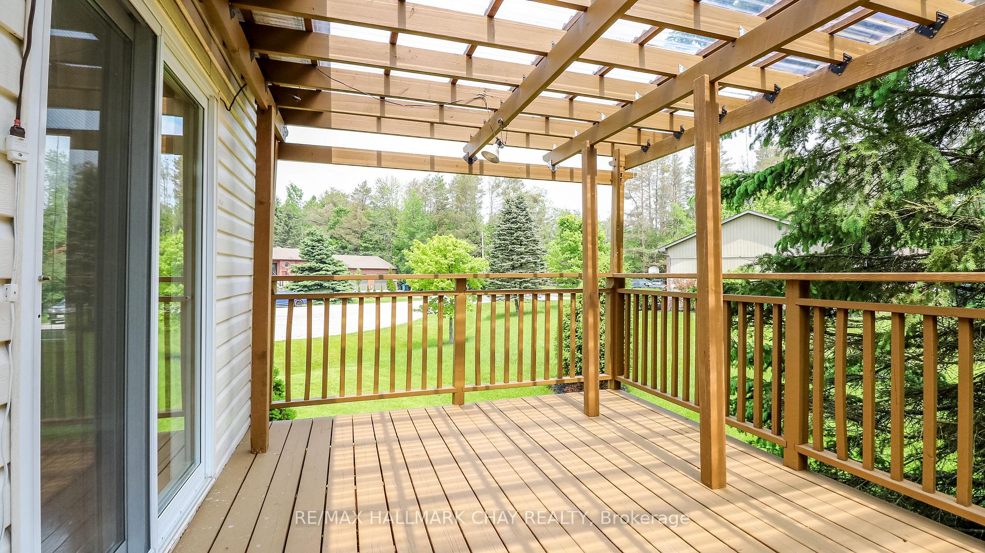 Photo 19 of 19 Crystalwood Lane, Springwater, Midhurst — HOMEH